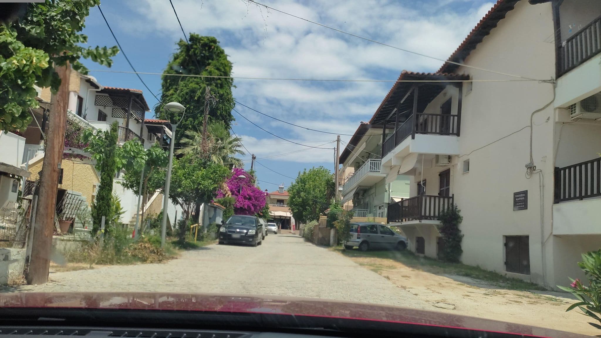 Street view near Virginia Apartments, Níkiti — © neau (CC BY-SA · Mapillary)