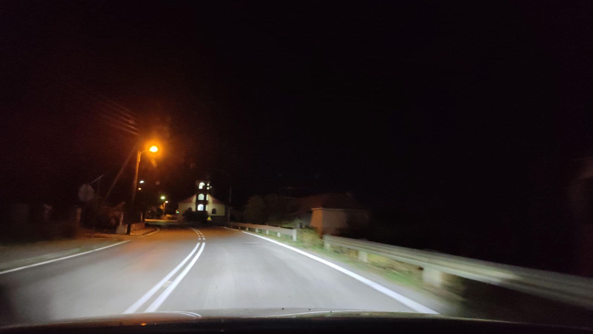 Street view near Ξενώνας Ζείδωρον, Chrysochórafa — © tr4sk (CC BY-SA · Mapillary)