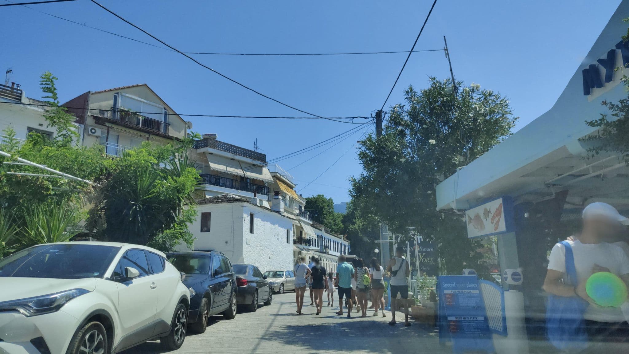 Street view near Captain's Beach Boutique Apartments, Thásos — © tr4sk (CC BY-SA · Mapillary)