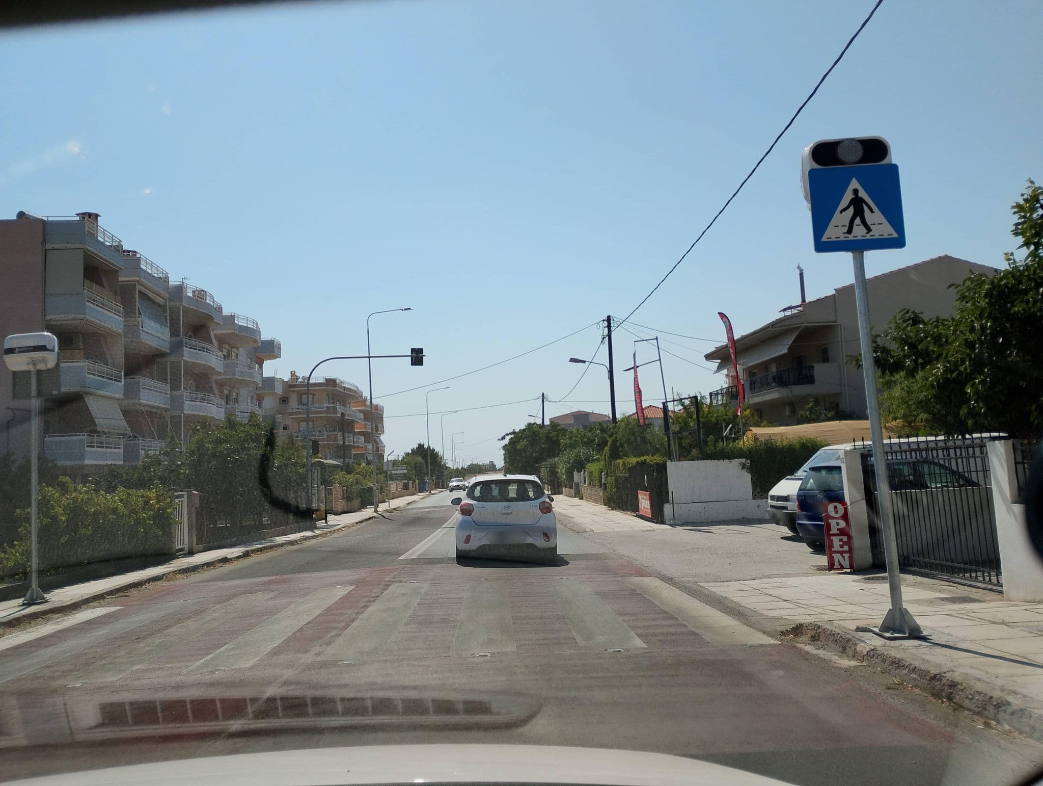 Street view near Ξενοδοχειο Χιλη, Alexandroupoli — © George_210 (CC BY-SA · Mapillary)