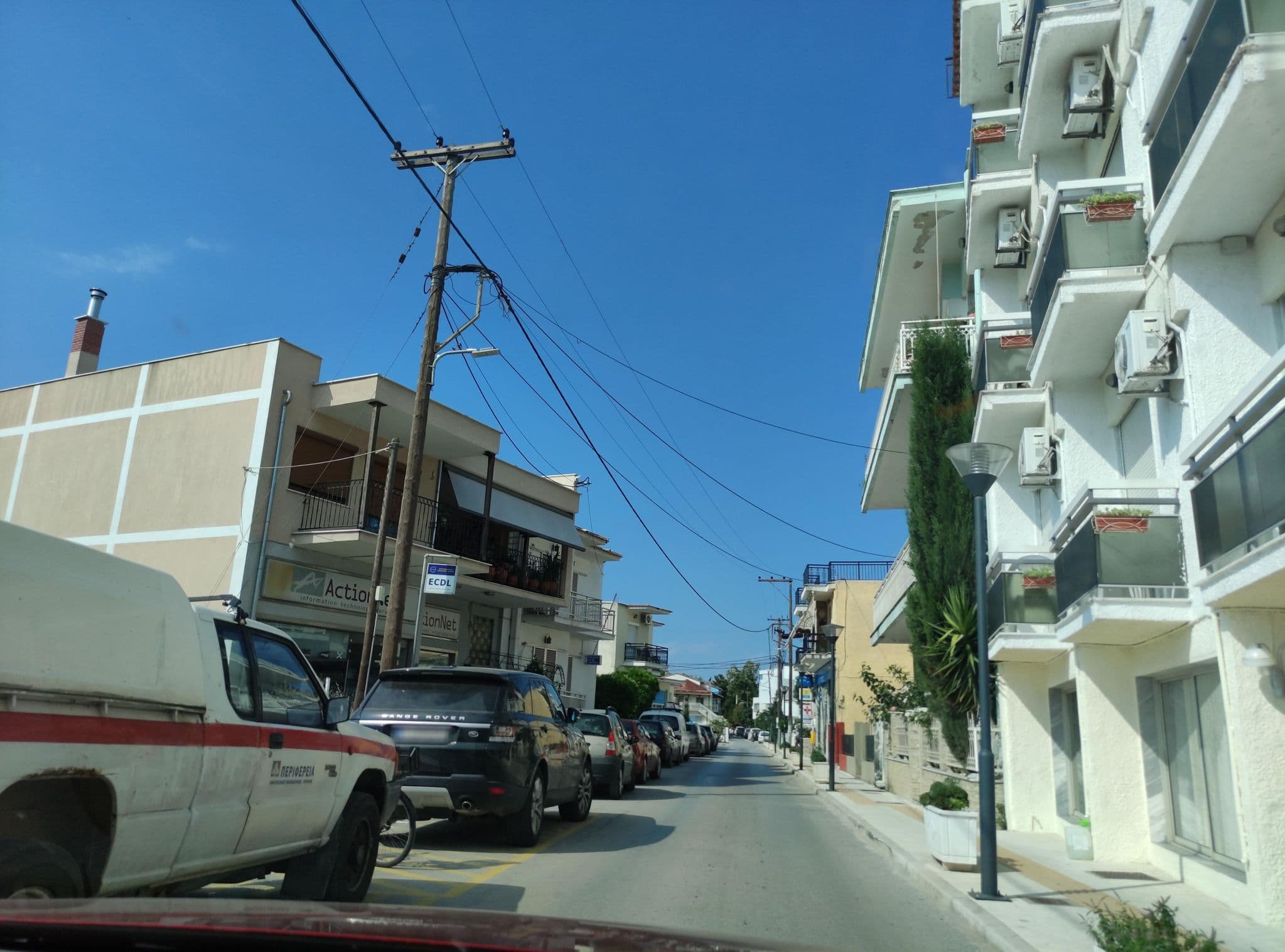 Street view near Hotel Lena, Thásos — © neau (CC BY-SA · Mapillary)