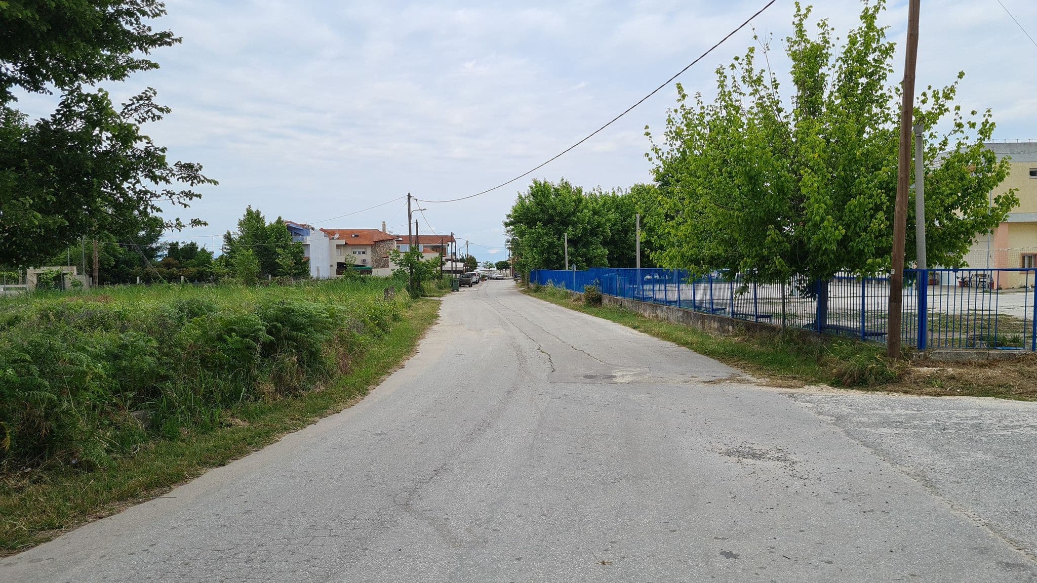 Street view near Delfinia Hotel, Thásos — © mappi0920 (CC BY-SA · Mapillary)