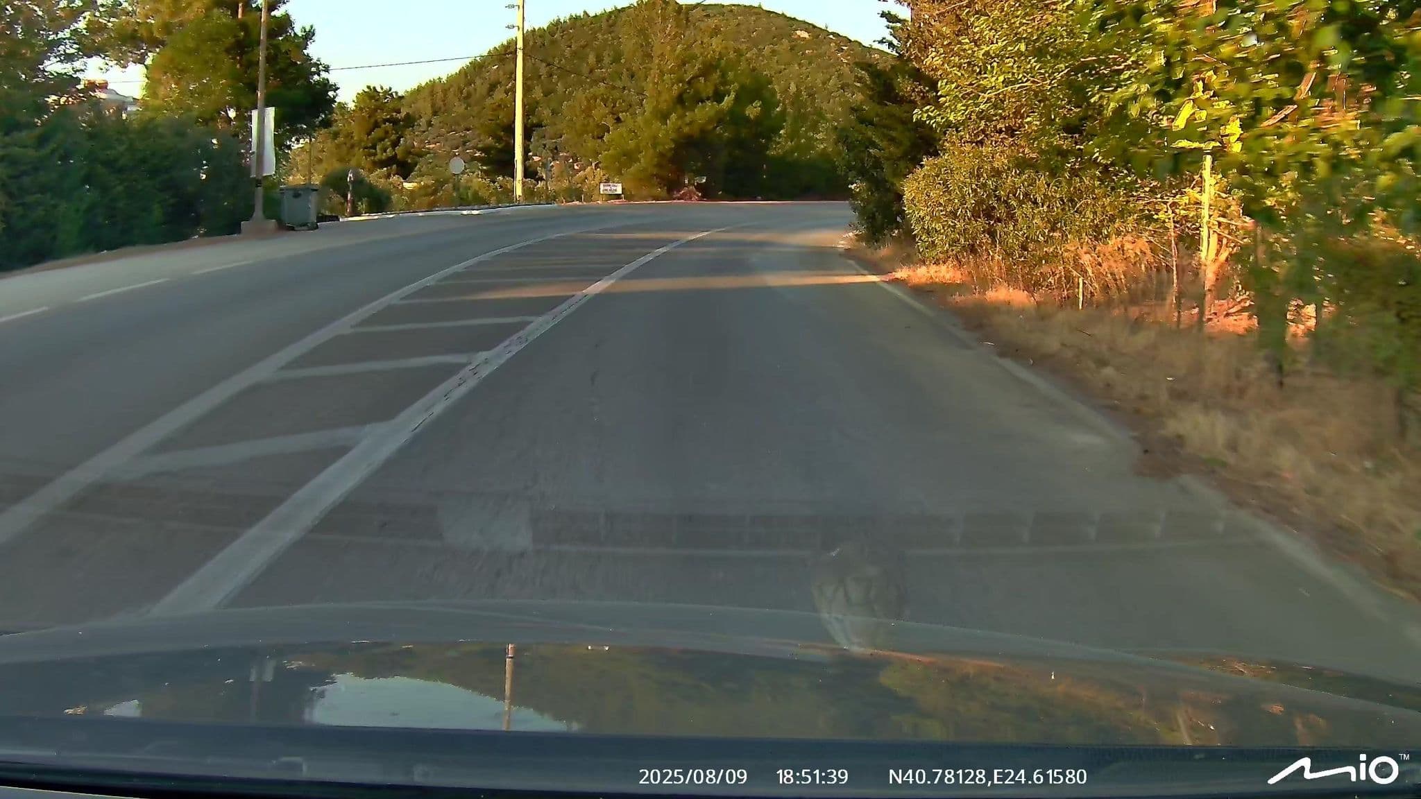 Street view near Agali Rooms To Let, Prínos — © puky (CC BY-SA · Mapillary)
