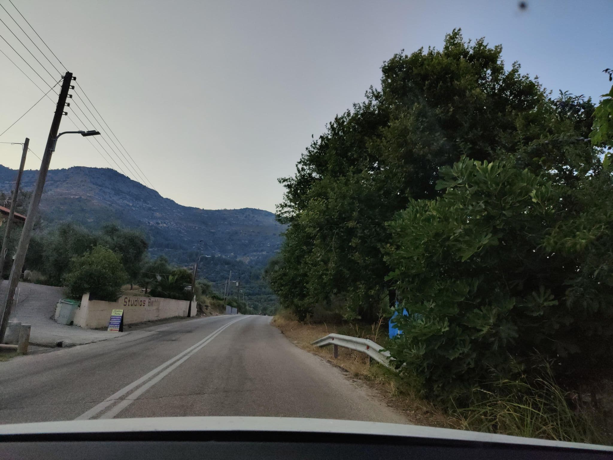 Street view near Studios Betty, Potamiá — © tr4sk (CC BY-SA · Mapillary)
