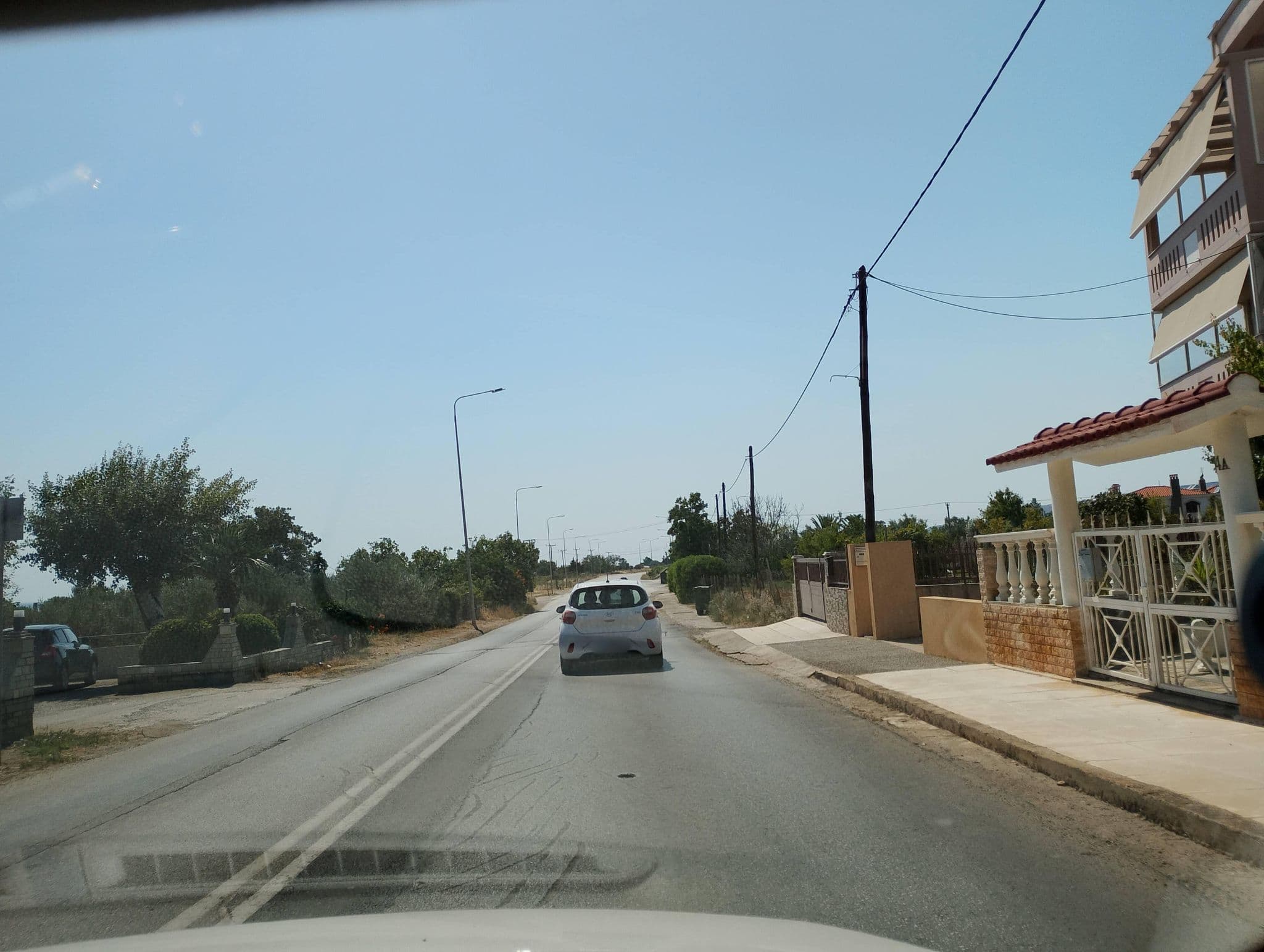 Street view near Hili Hotel, Alexandroupoli — © George_210 (CC BY-SA · Mapillary)