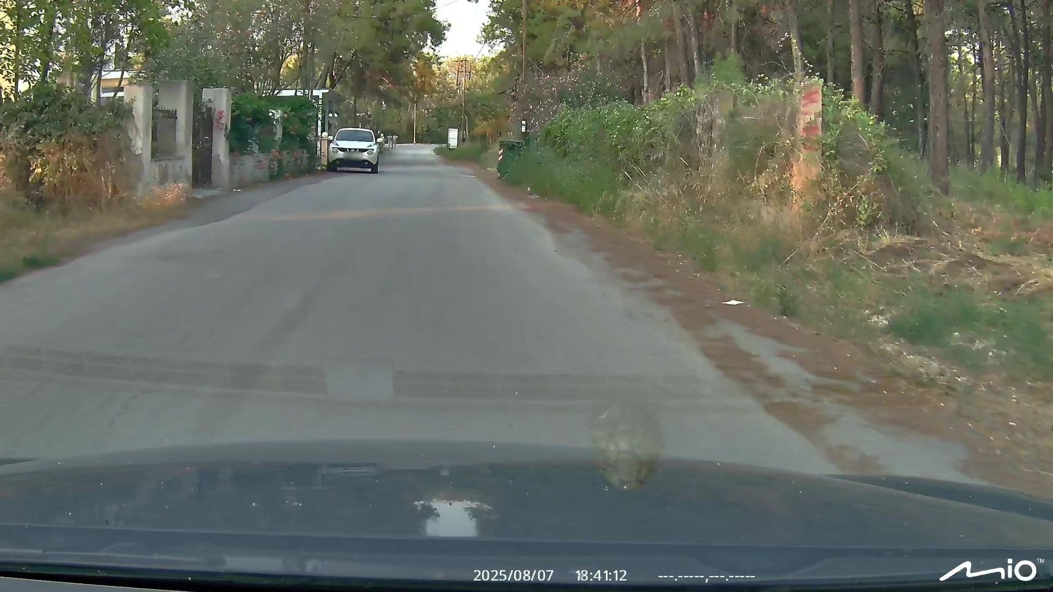 Street view near Hotel Kalypso, Prínos — © puky (CC BY-SA · Mapillary)