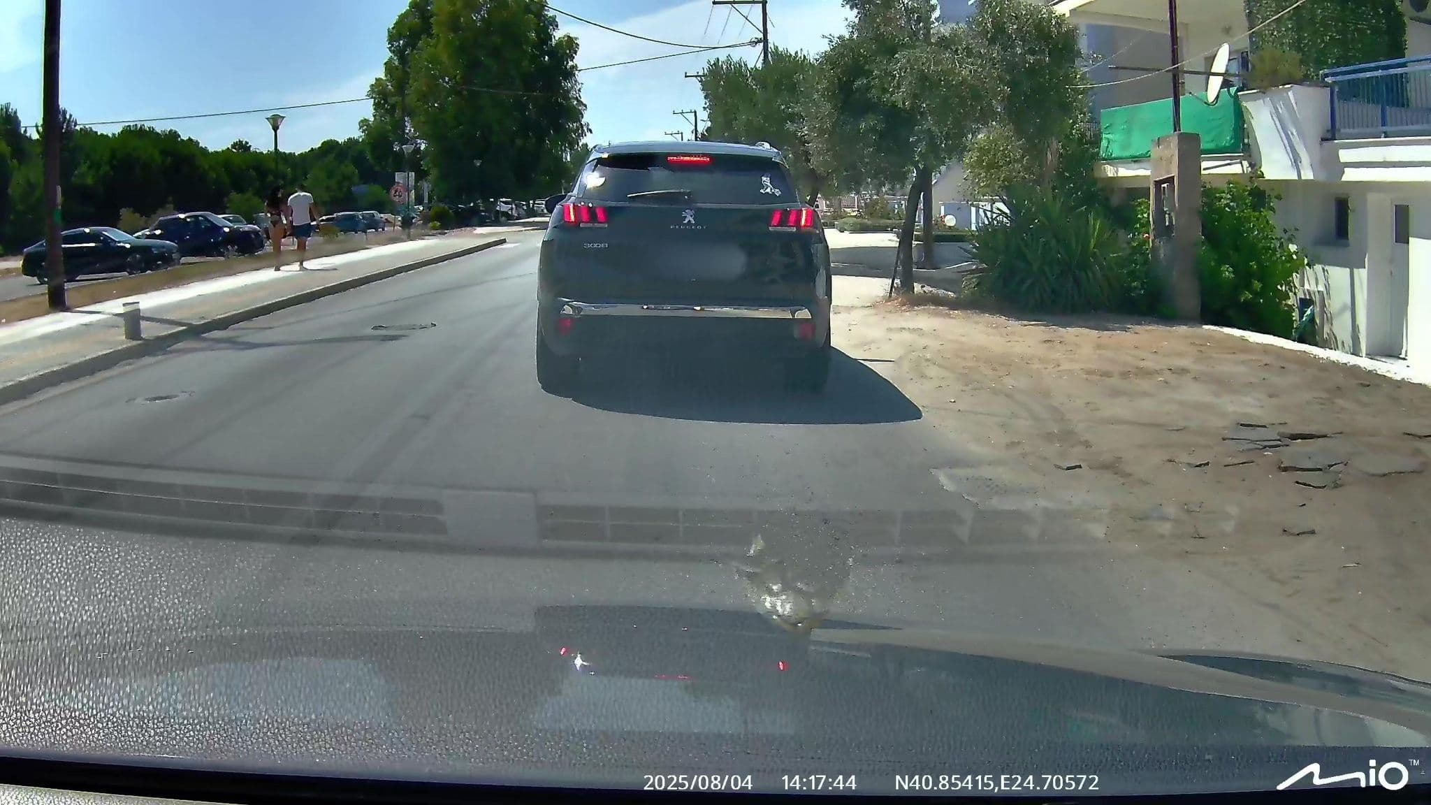 Street view near StayInn Sunrise Apartments, Keramotí — © puky (CC BY-SA · Mapillary)