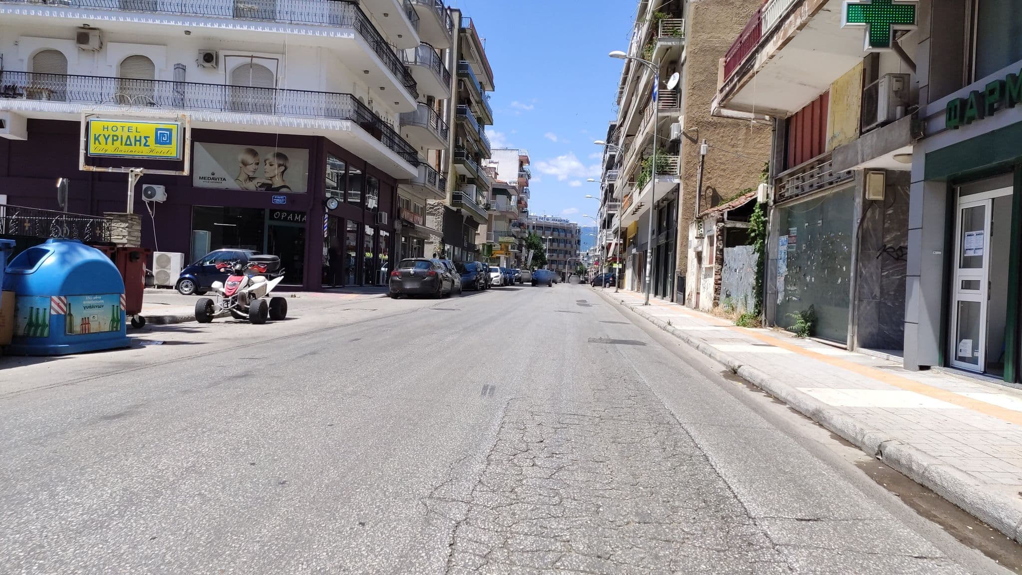 Street view near Hotel Kyridis (new wing), Komotiní — © dimitris_berry (CC BY-SA · Mapillary)