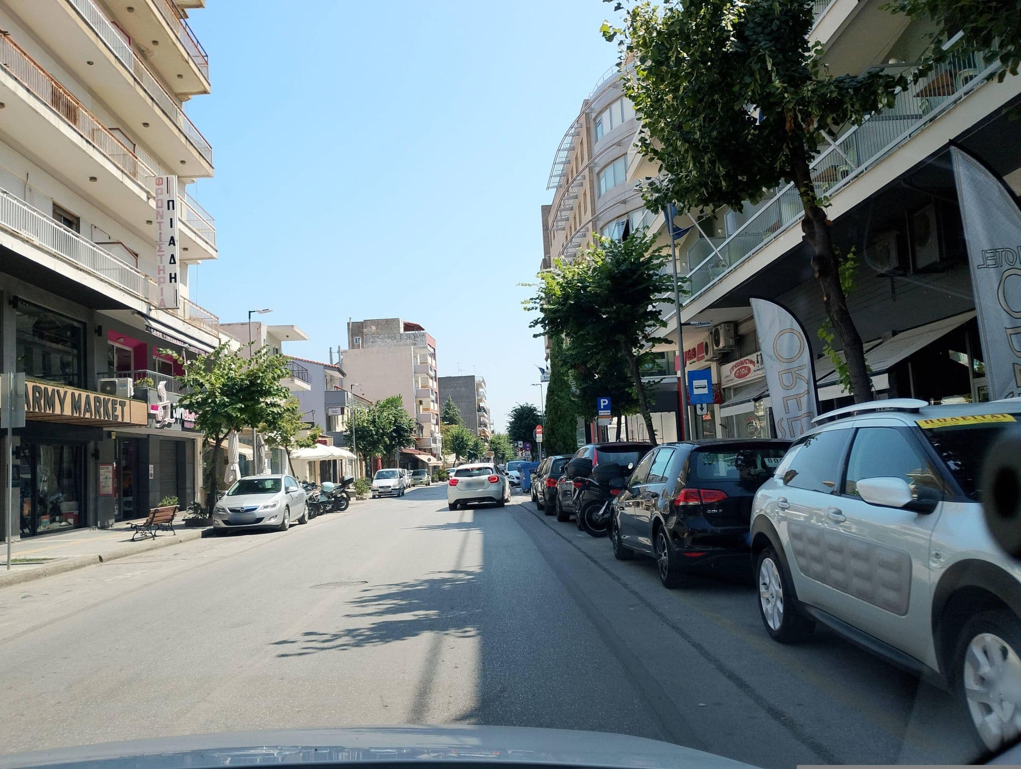 Street view near Hotel Orfeas, Xánthi — © George_210 (CC BY-SA · Mapillary)