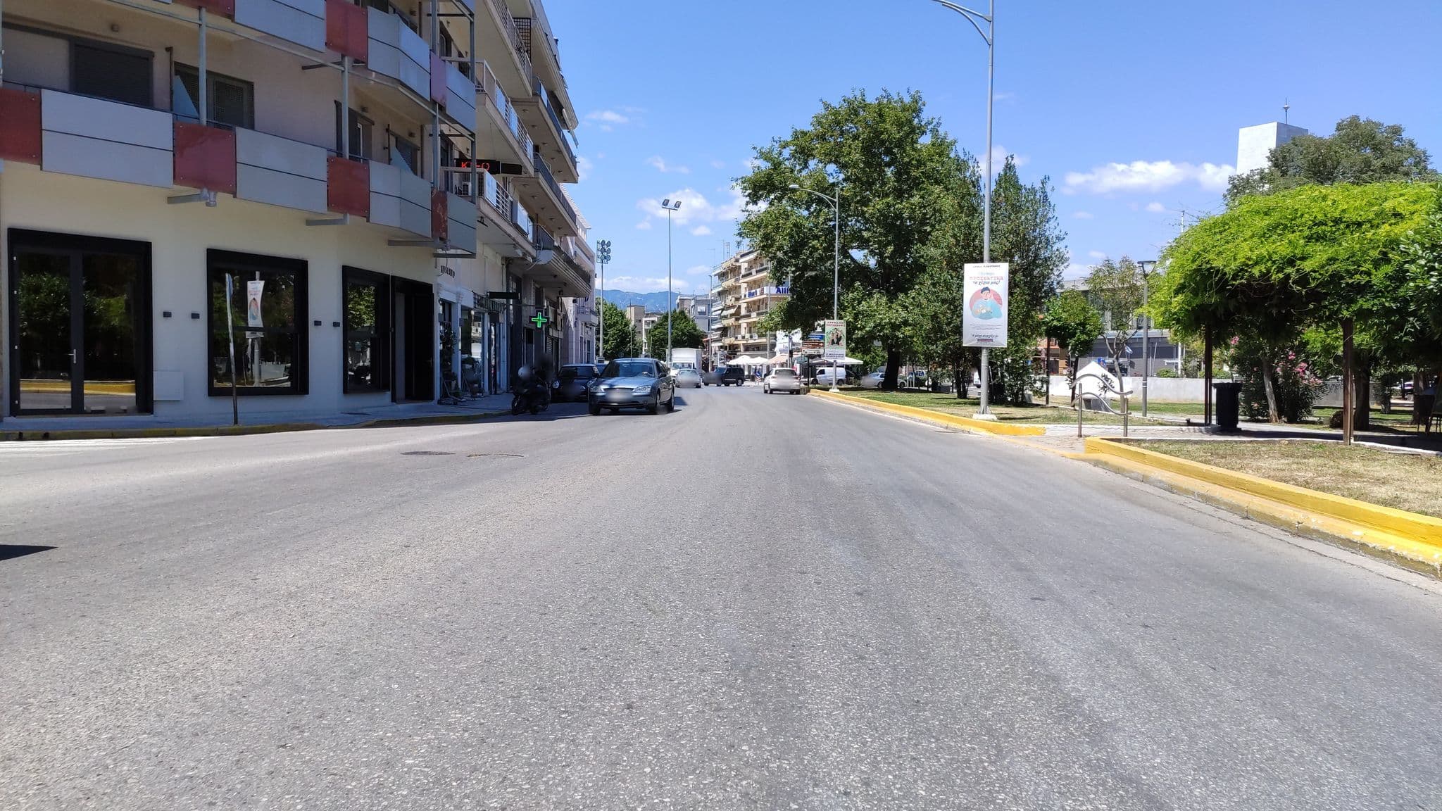 Street view near Ξενοδοχείο Δημόκριτος, Komotiní — © dimitris_berry (CC BY-SA · Mapillary)