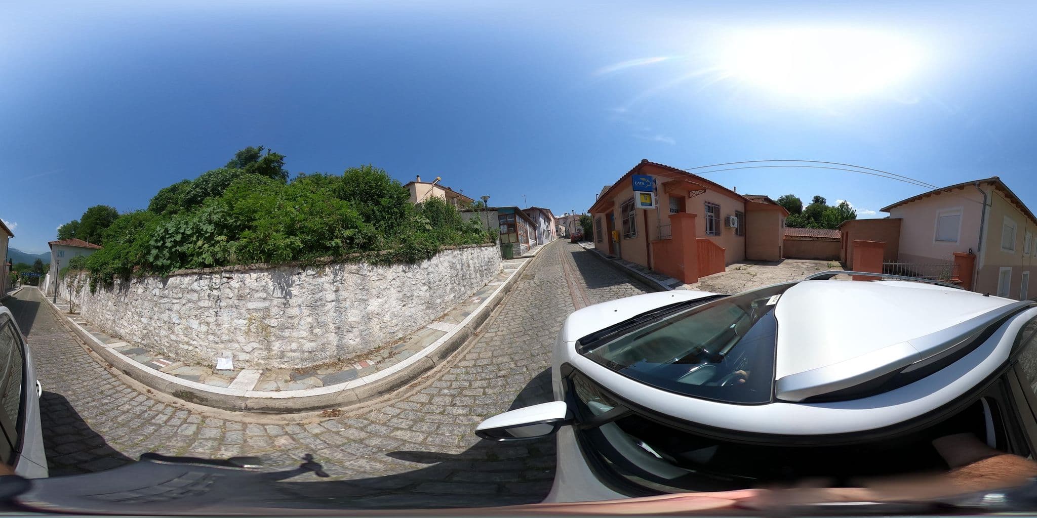 Street view near Ξενώνας Φιλήμων, Petrochóri — © efikour (CC BY-SA · Mapillary)