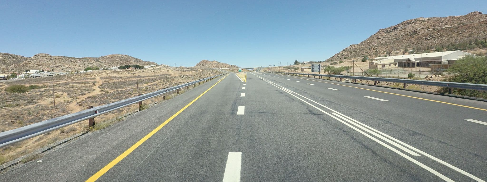Street view near Desert Rose, Springbok — © tallguy (CC BY-SA · Mapillary)