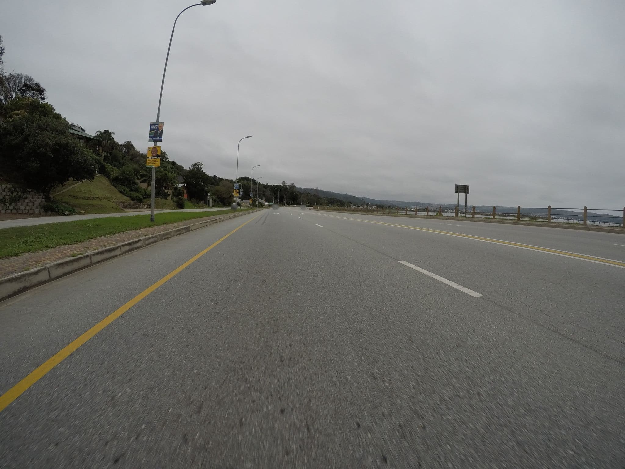 Street view near Drifters Lodge Knysna, Knysna — © bergie (CC BY-SA · Mapillary)