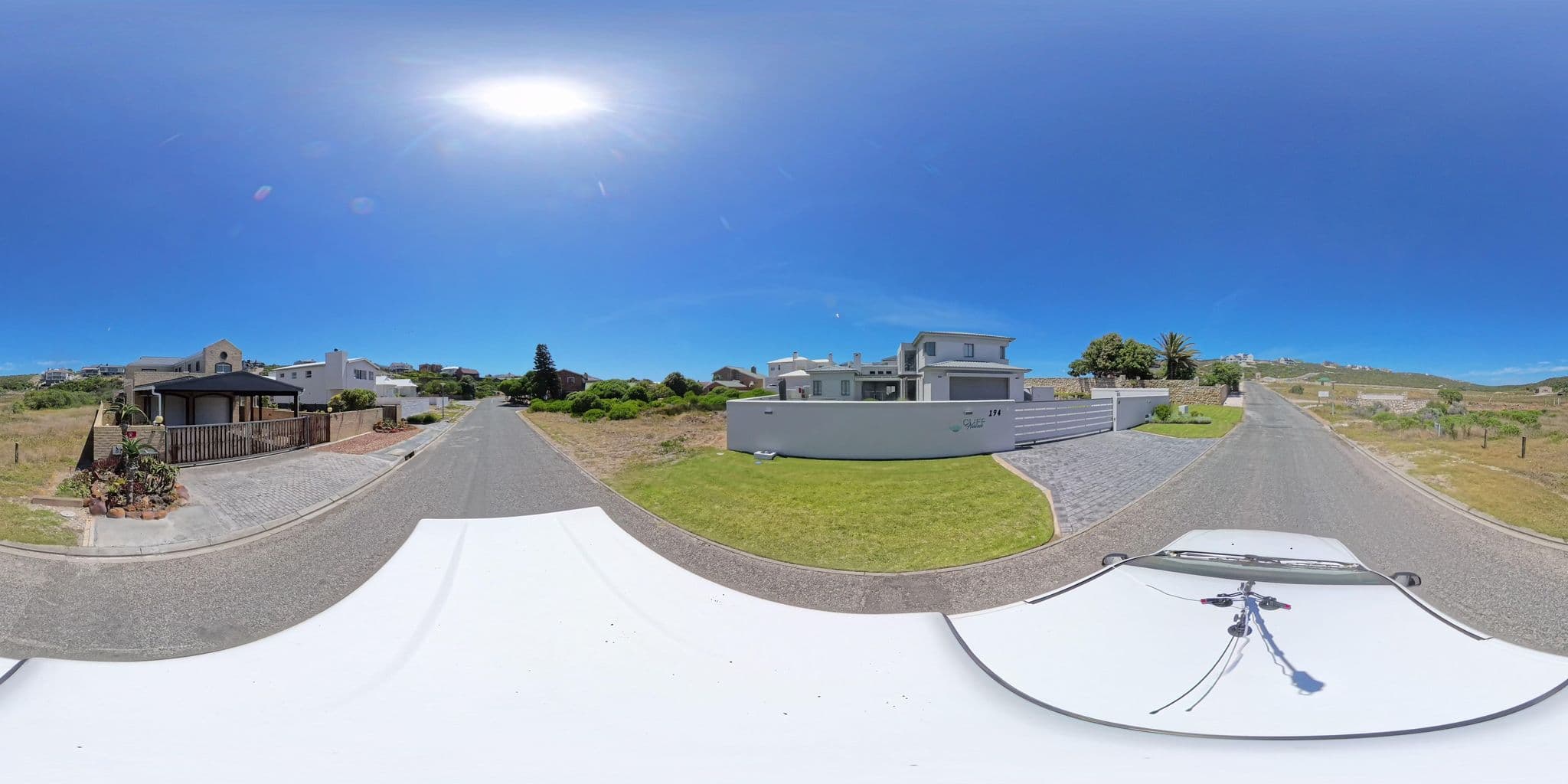 Street view near Cliff Haven, Struisbaai — © abrahamthe (CC BY-SA · Mapillary)