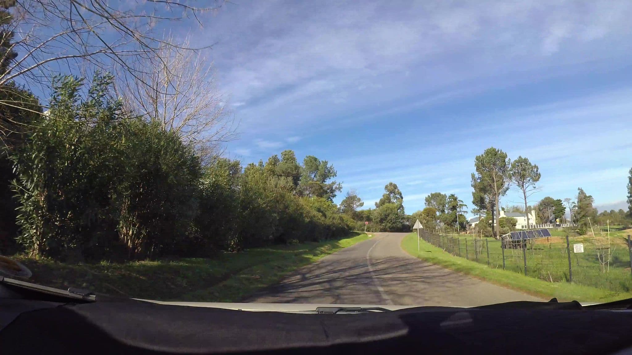 Street view near Silver Forrest Lodge, Somerset West — © kaartcam (CC BY-SA · Mapillary)