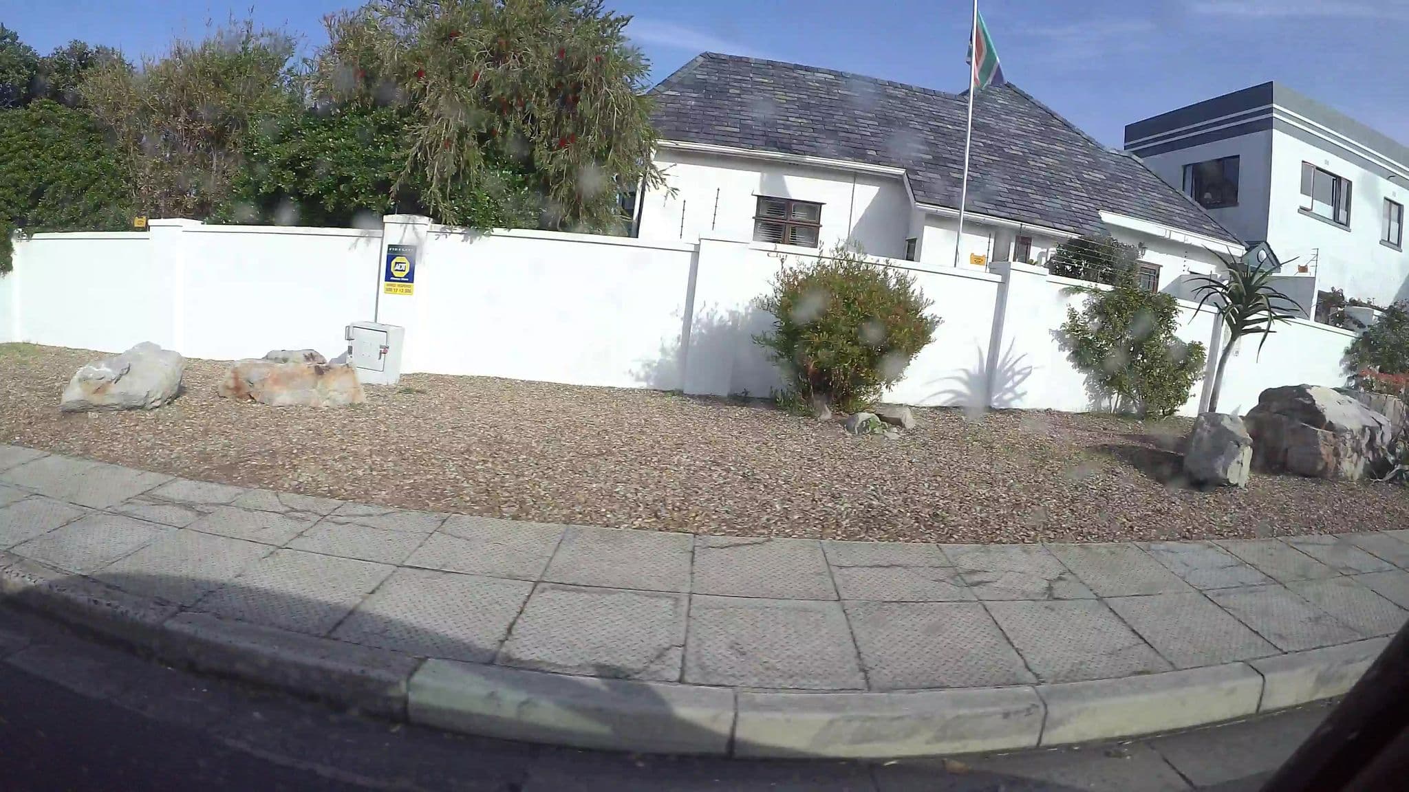 Street view near Walker Bay Manor, Hermanus — © kaart_3 (CC BY-SA · Mapillary)