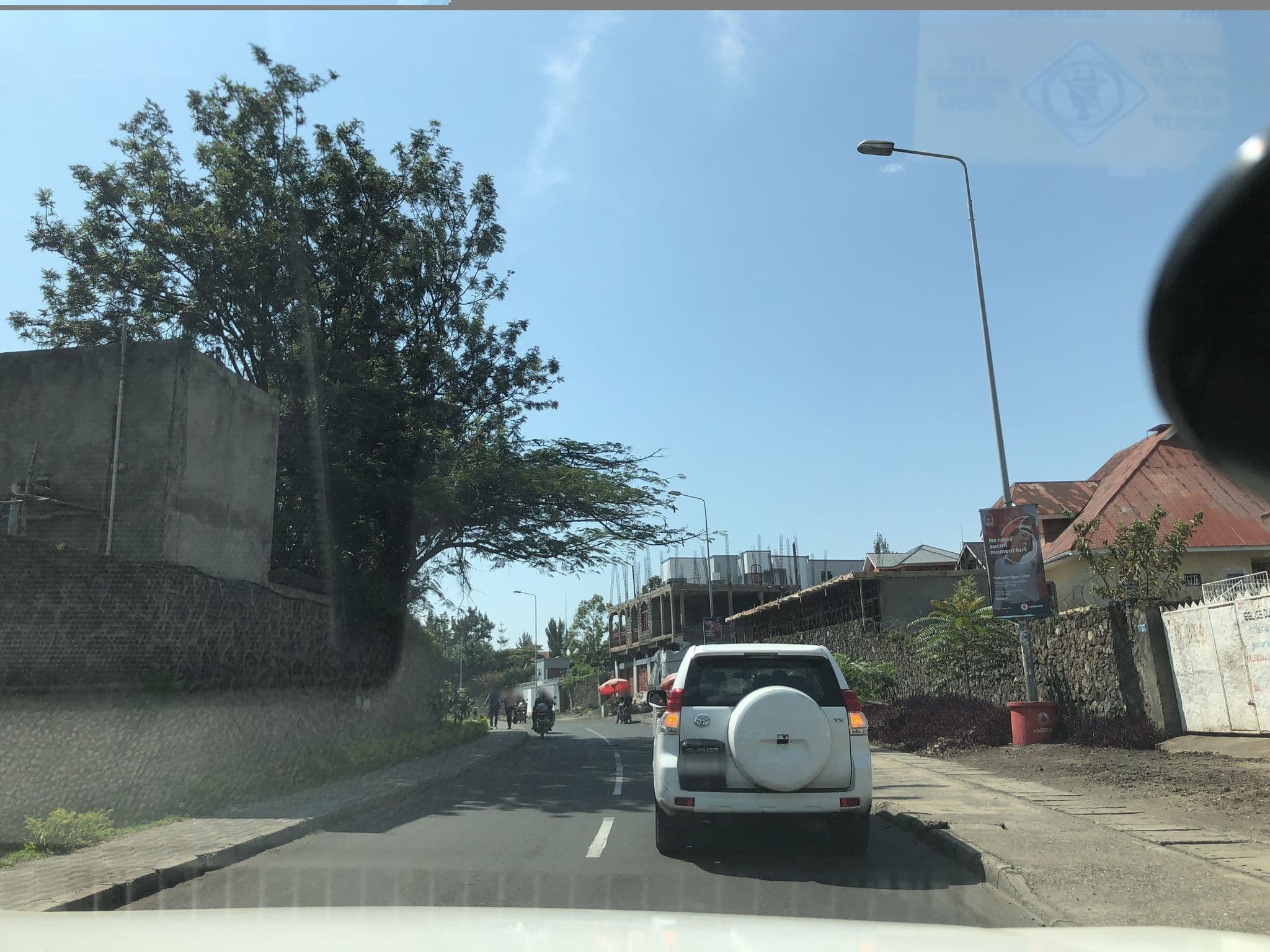 Street view near HOTEL aux 2 paysages, Goma — © peltiern (CC BY-SA · Mapillary)