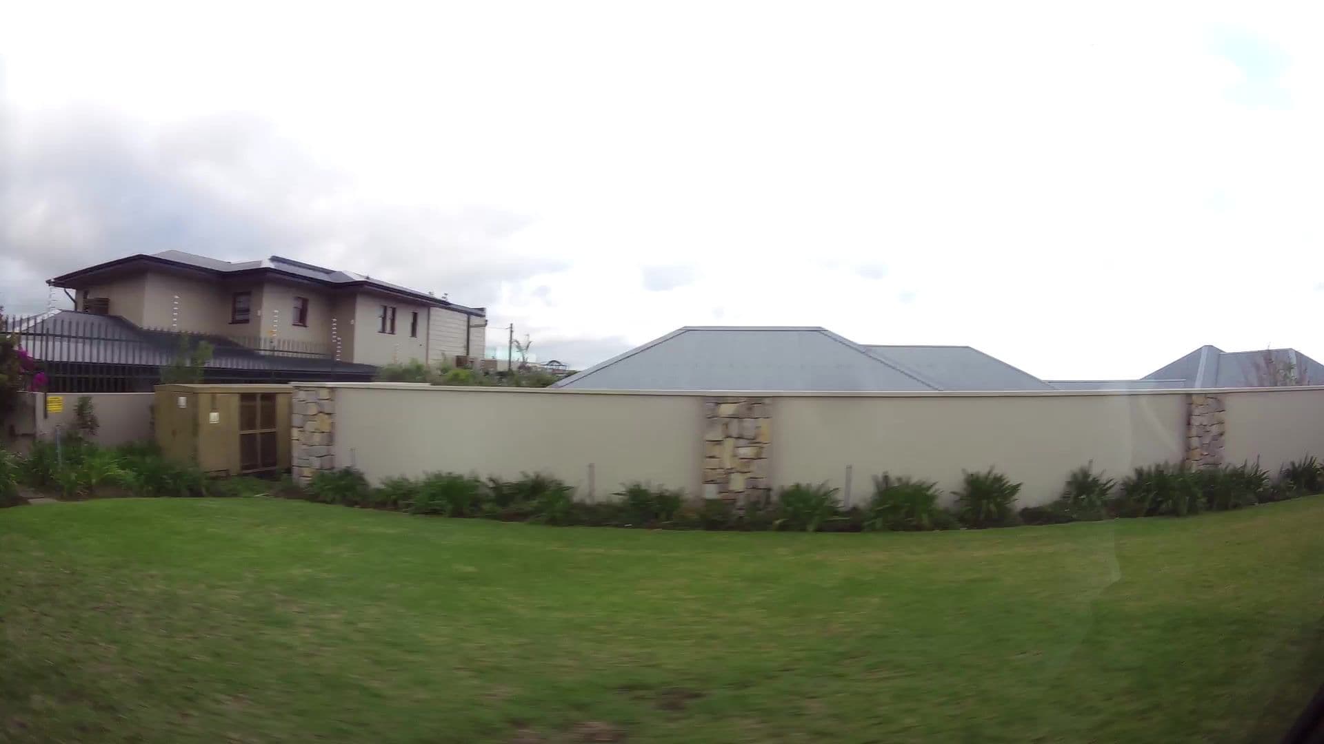 Street view near La Vista Lodge, Plettenberg Bay — © kaartcam (CC BY-SA · Mapillary)