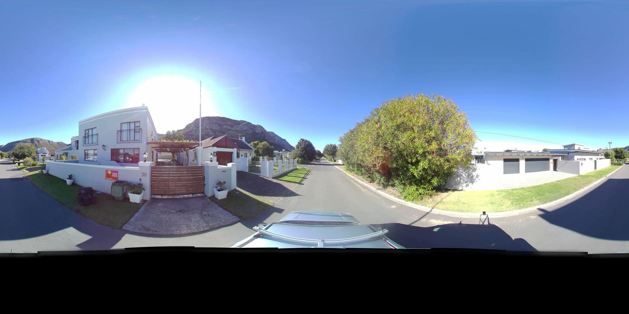 Street view near 37 on 5th., Hermanus — © gertcb (CC BY-SA · Mapillary)