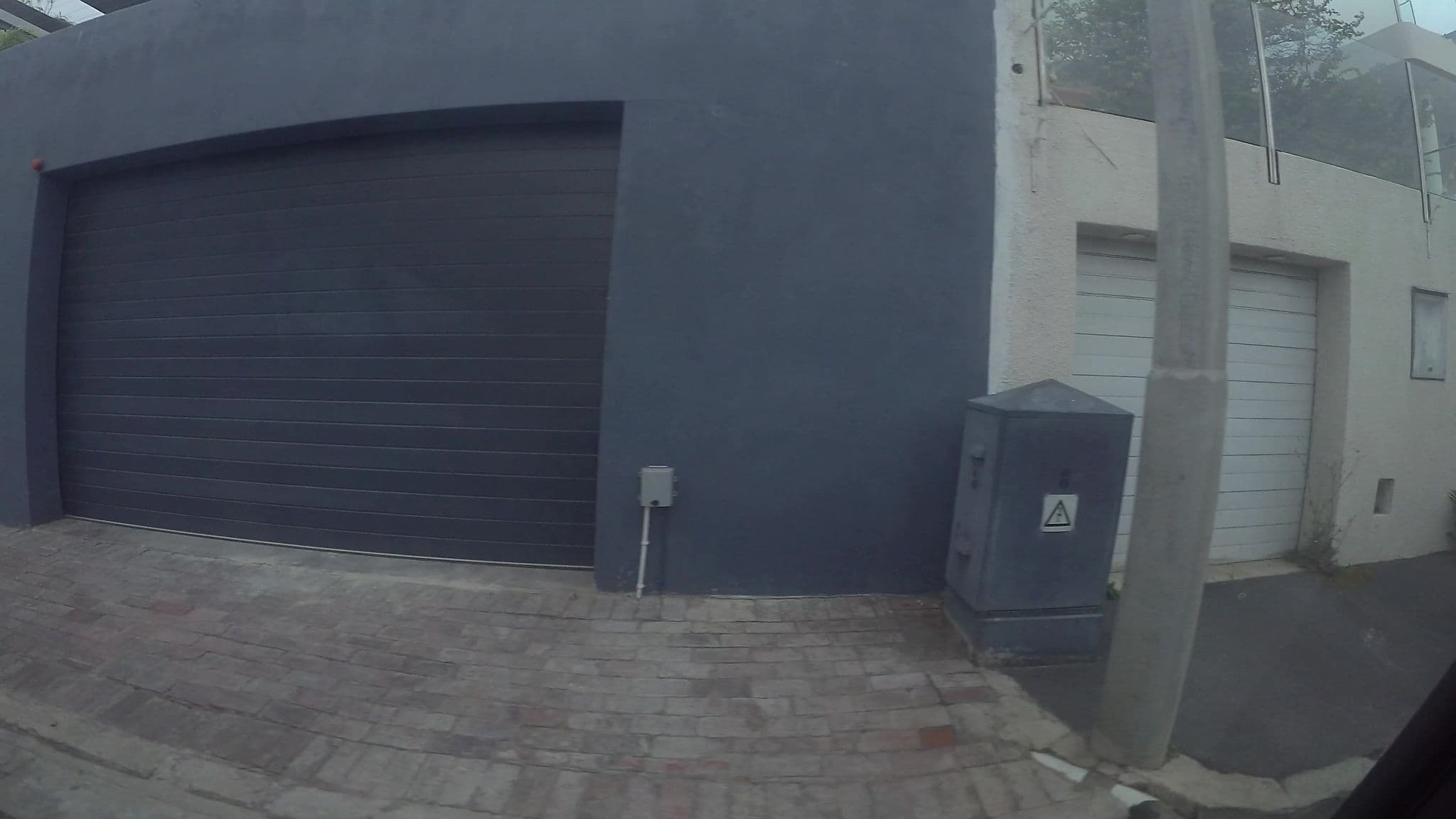 Street view near Awesome Backpacker hostel, Cape Town — © kaart_3 (CC BY-SA · Mapillary)