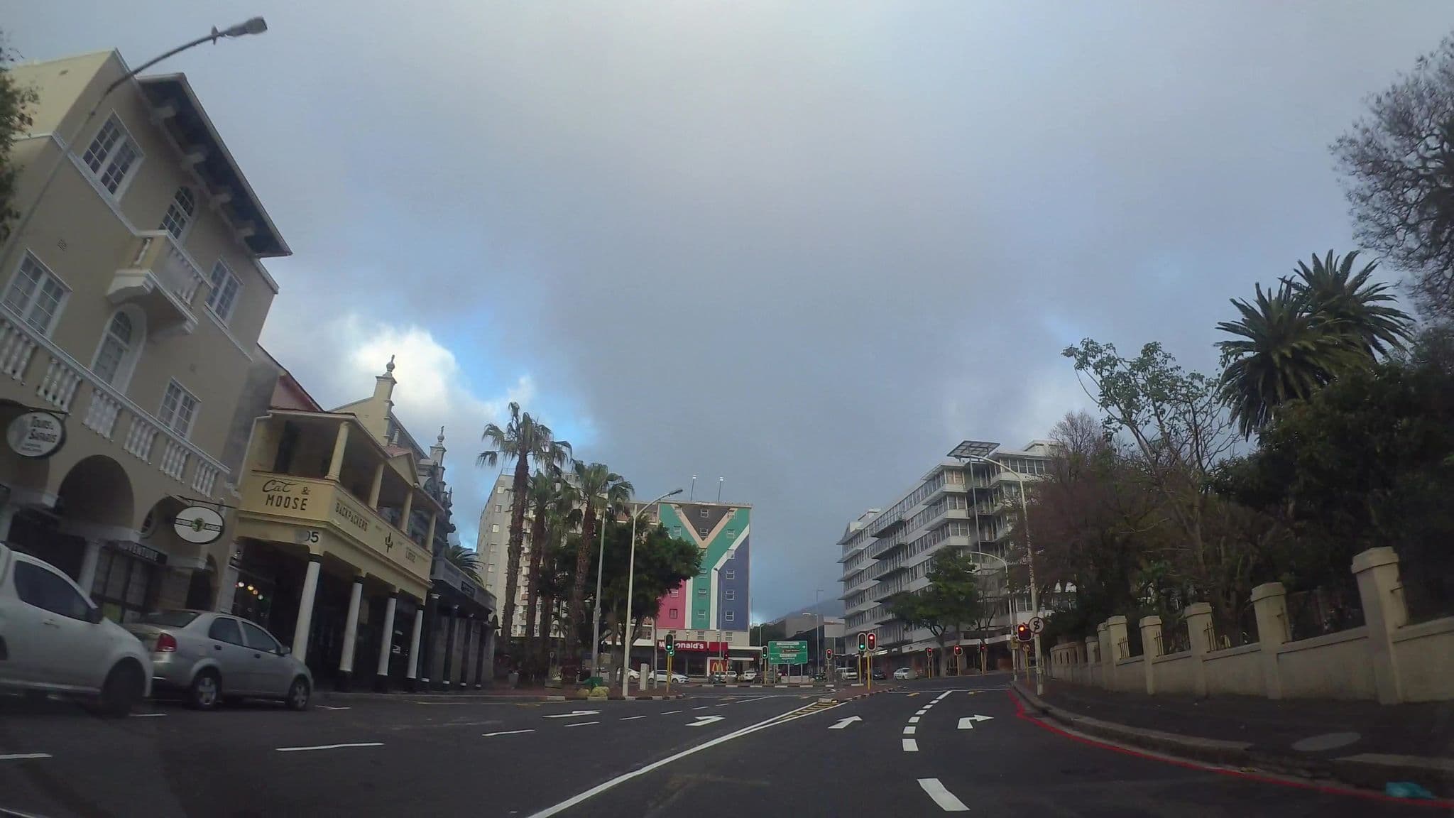 Street view near One World Lodge, Cape Town — © kaart_3 (CC BY-SA · Mapillary)