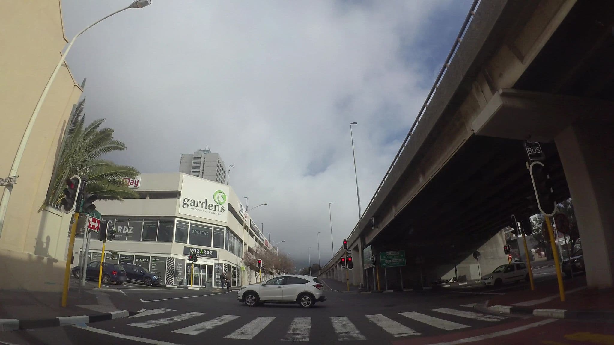 Street view near Lenox Guest House, Cape Town — © kaart_3 (CC BY-SA · Mapillary)