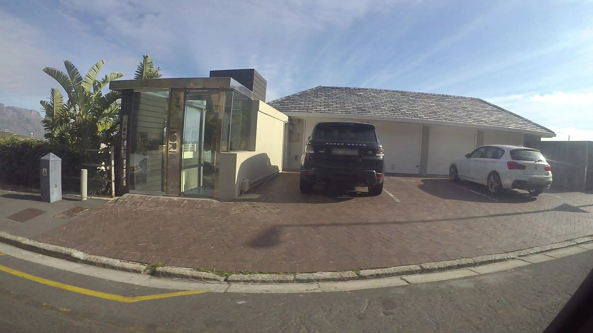 Street view near Helianthus Appartment, Cape Town — © kaart_3 (CC BY-SA · Mapillary)