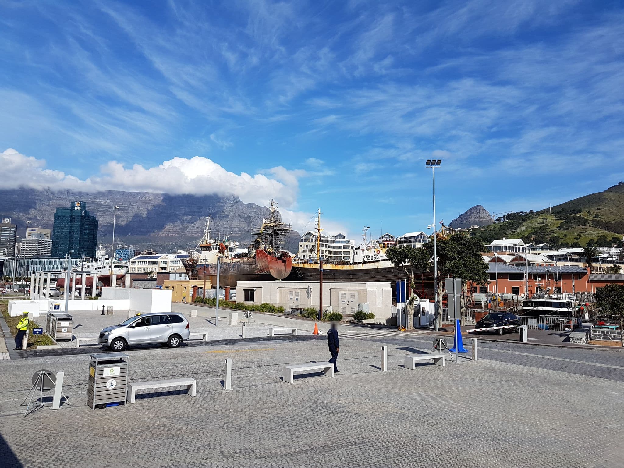 Street view near The Silo Hotel, Cape Town — © jopparn (CC BY-SA · Mapillary)