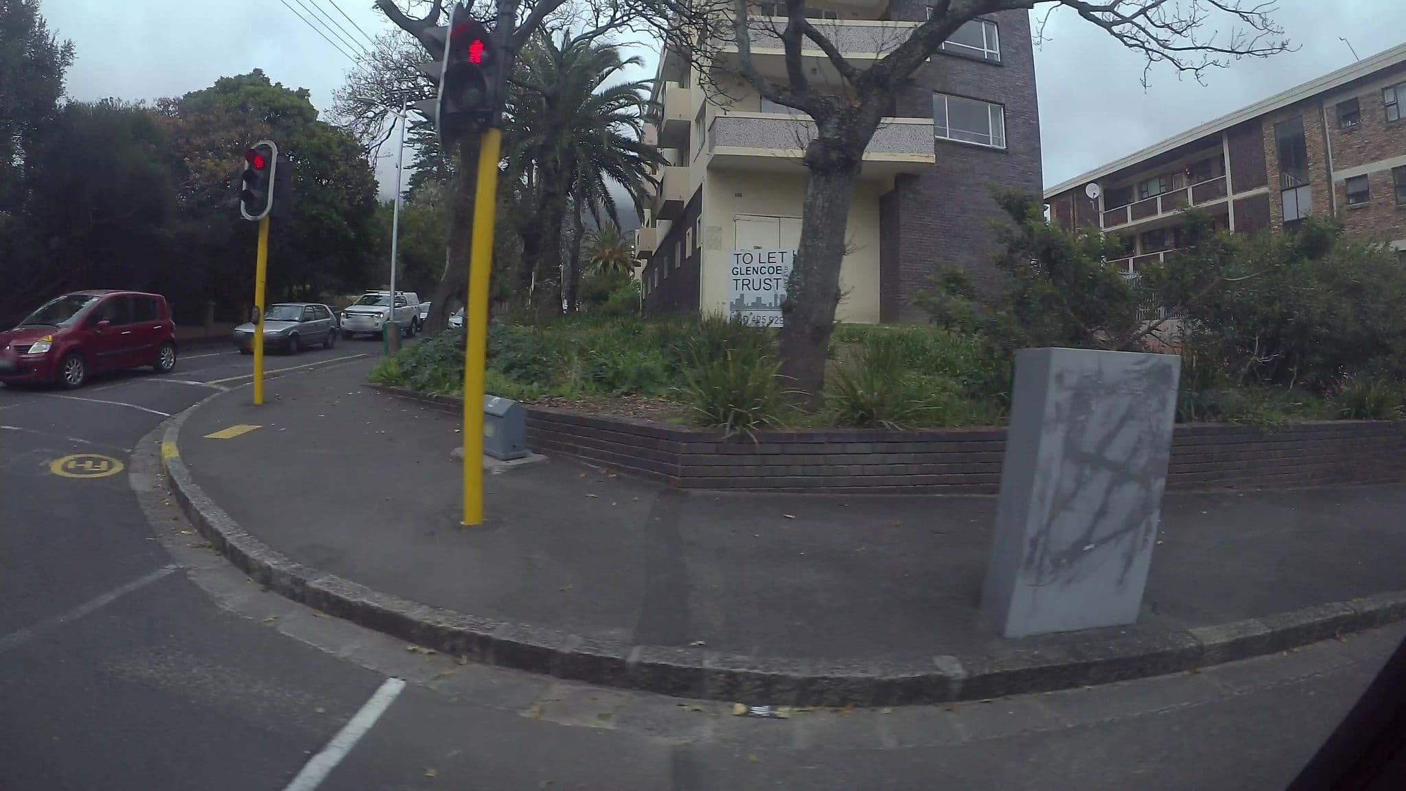 Street view near Cactus Guesthouse, Cape Town — © kaart_3 (CC BY-SA · Mapillary)
