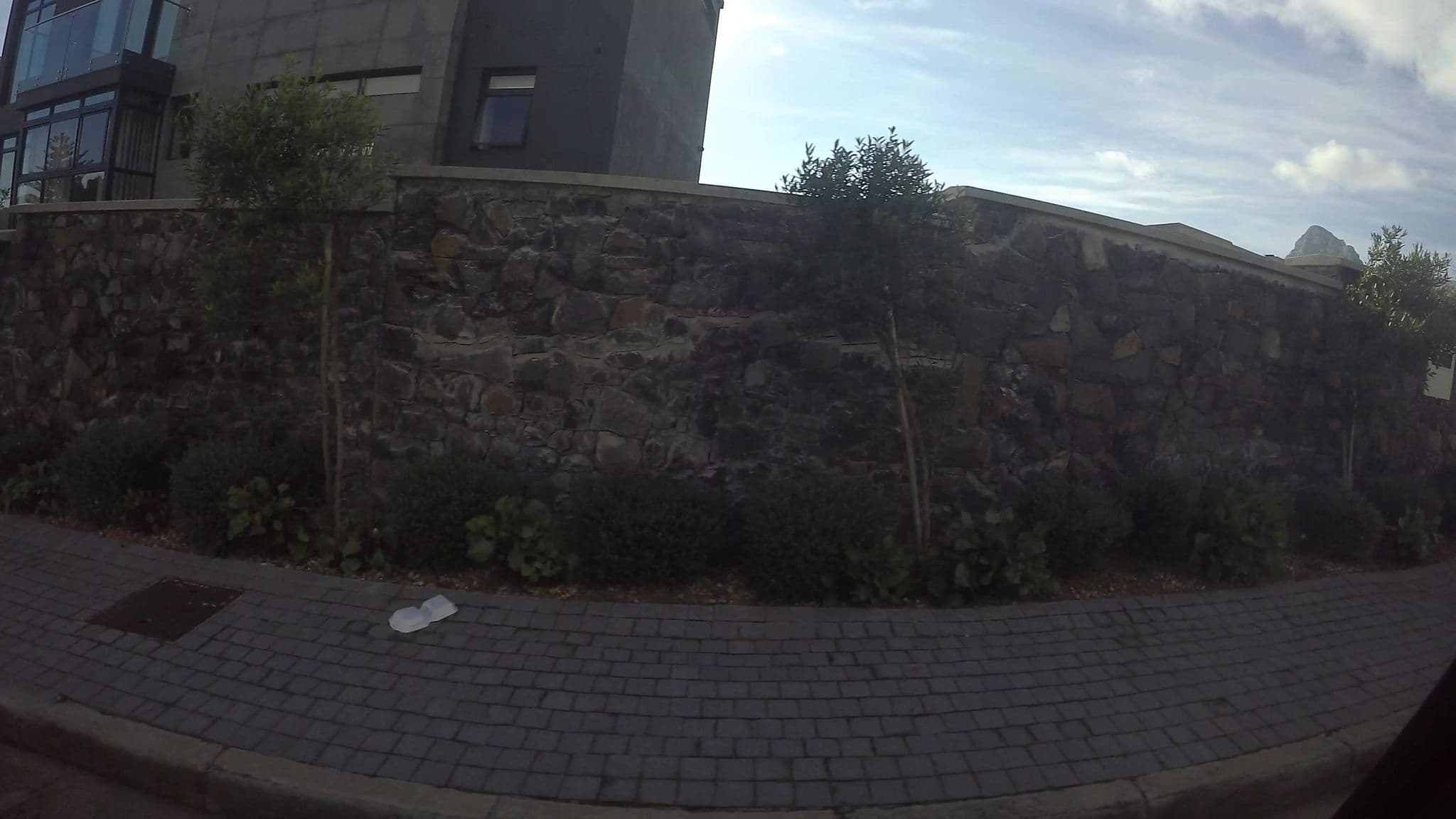 Street view near Karibu, Cape Town — © kaart_3 (CC BY-SA · Mapillary)