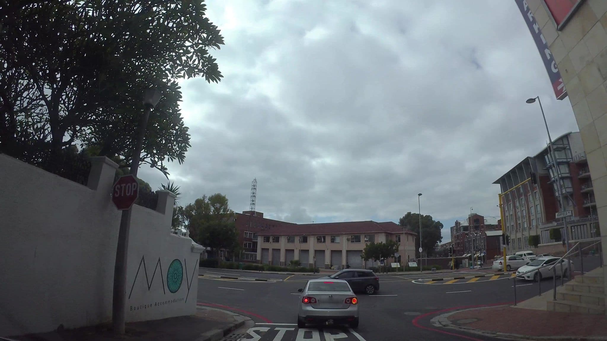 Street view near MOY Guesthouse & Backpackers, Cape Town — © kaart_3 (CC BY-SA · Mapillary)