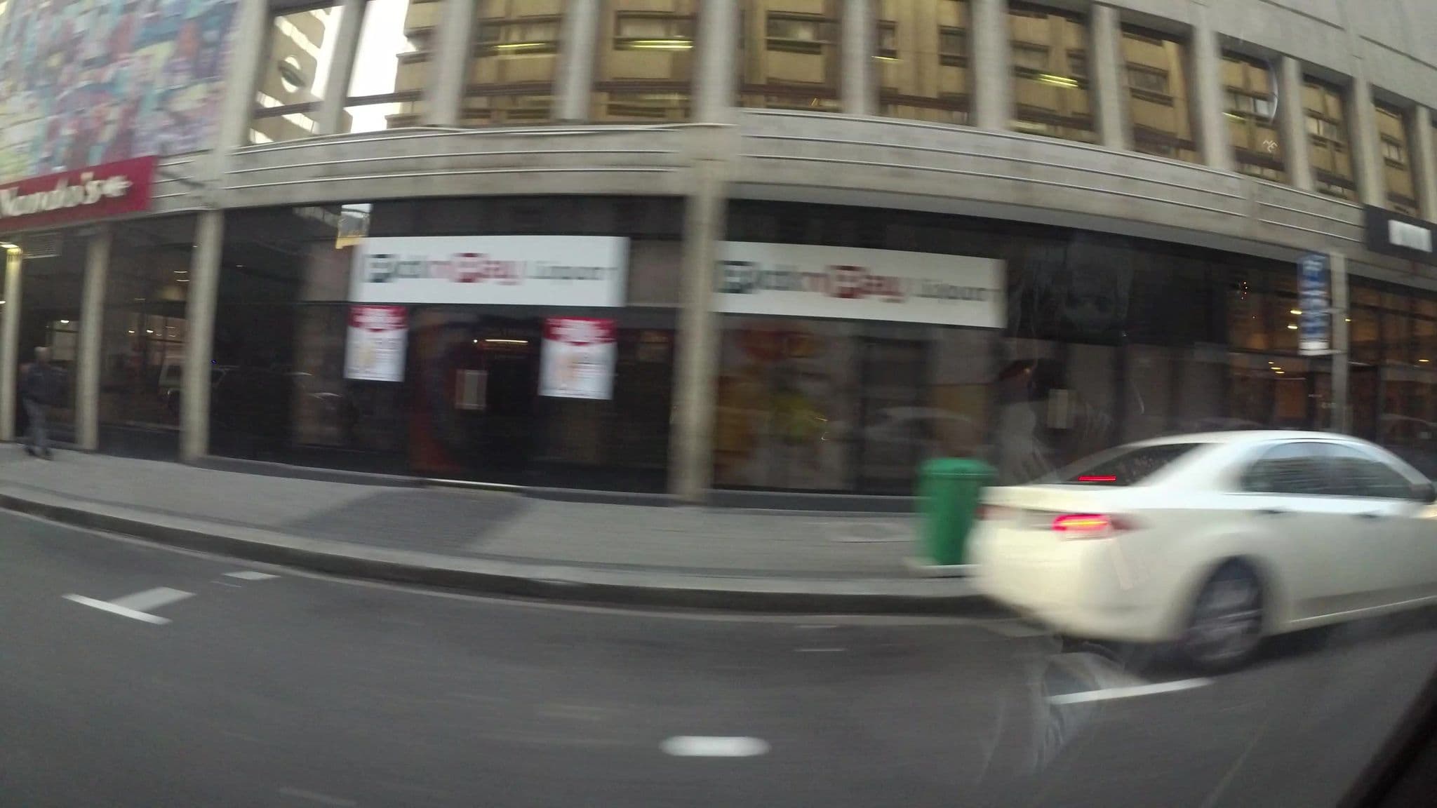 Street view near wink one aparthotel, Cape Town — © kaartcam (CC BY-SA · Mapillary)