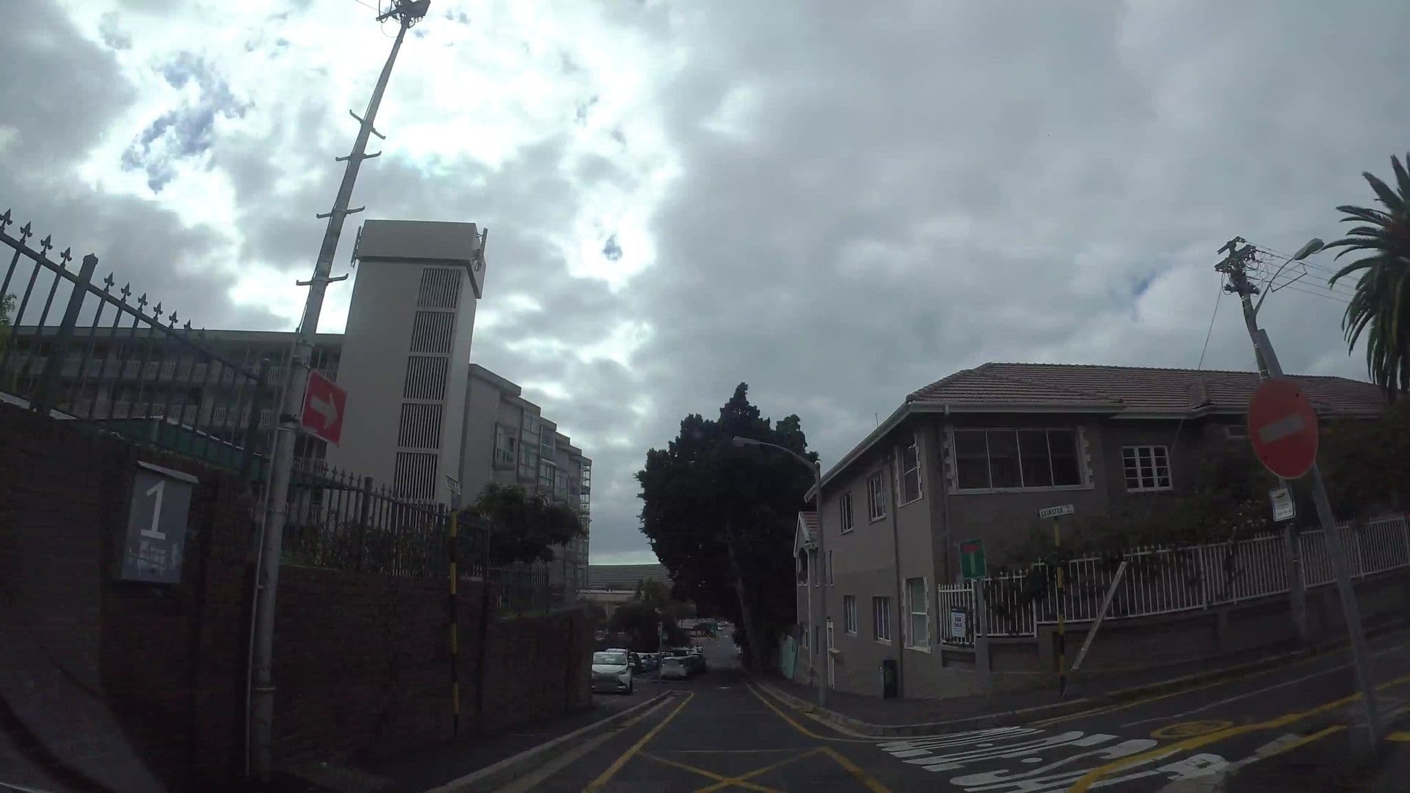 Street view near Avatara Guest House, Cape Town — © kaart_3 (CC BY-SA · Mapillary)