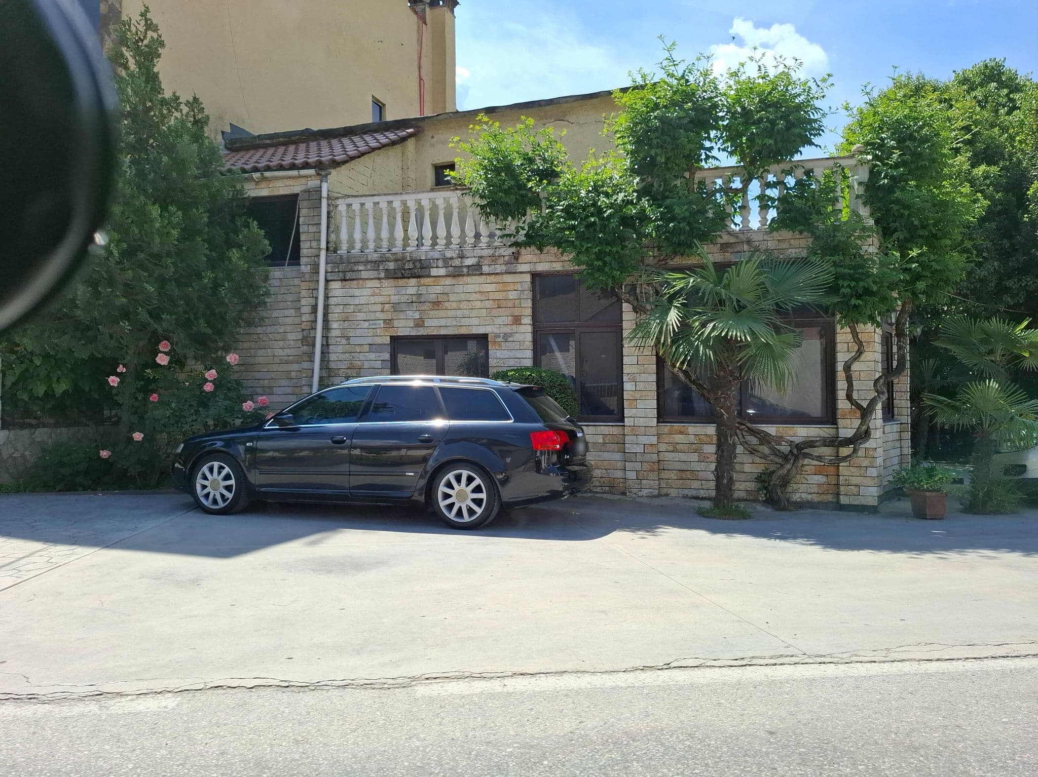 Street view near Hotel Riza, Petrelë — © denisju_osm (CC BY-SA · Mapillary)