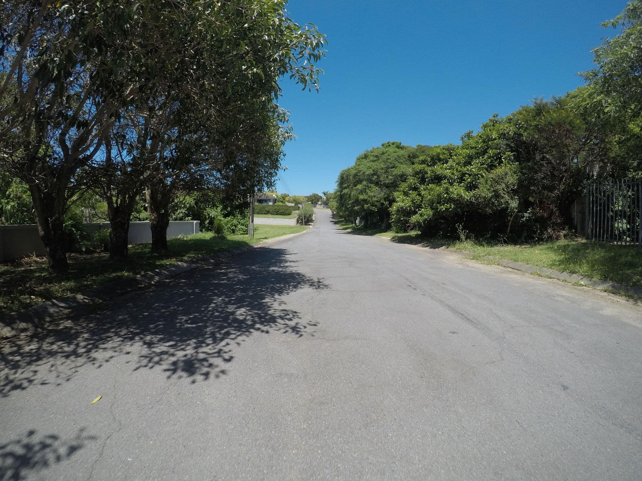Street view near Monkey Tree Lodge B&B, Ducats — © bergie (CC BY-SA · Mapillary)