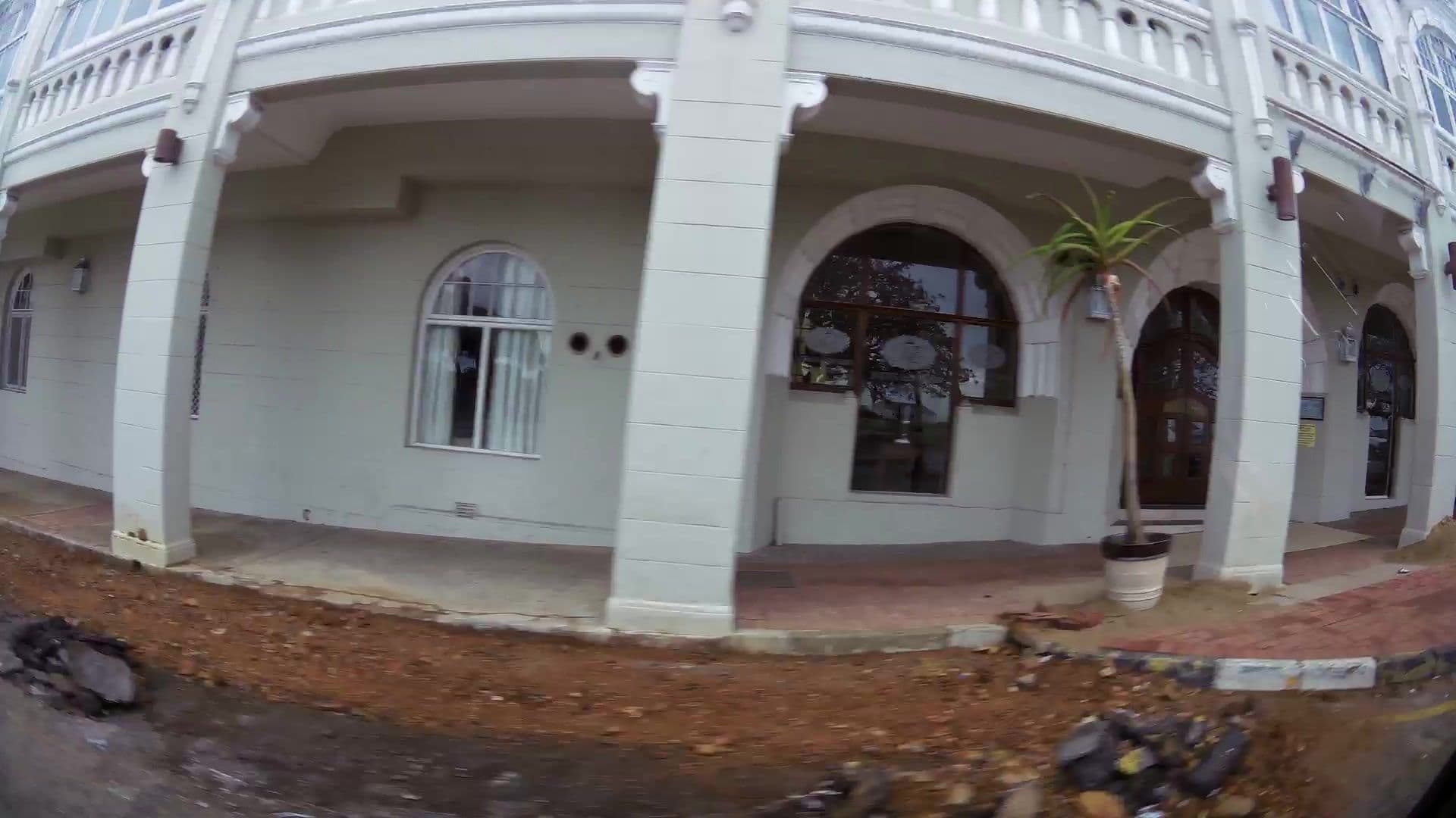 Street view near The King Edward Hotel, Gqeberha — © kaartcam (CC BY-SA · Mapillary)