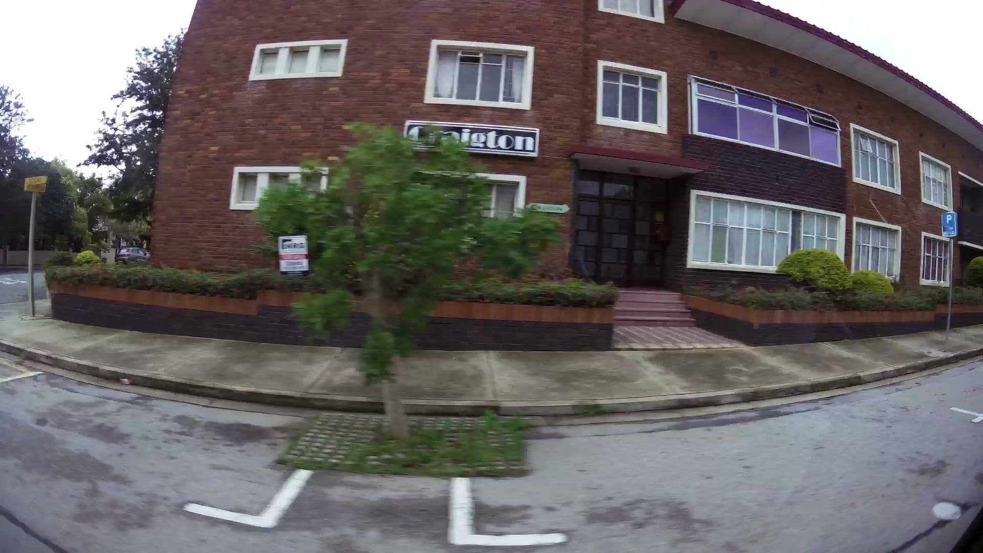 Street view near Newington Place, Gqeberha — © kaartcam (CC BY-SA · Mapillary)
