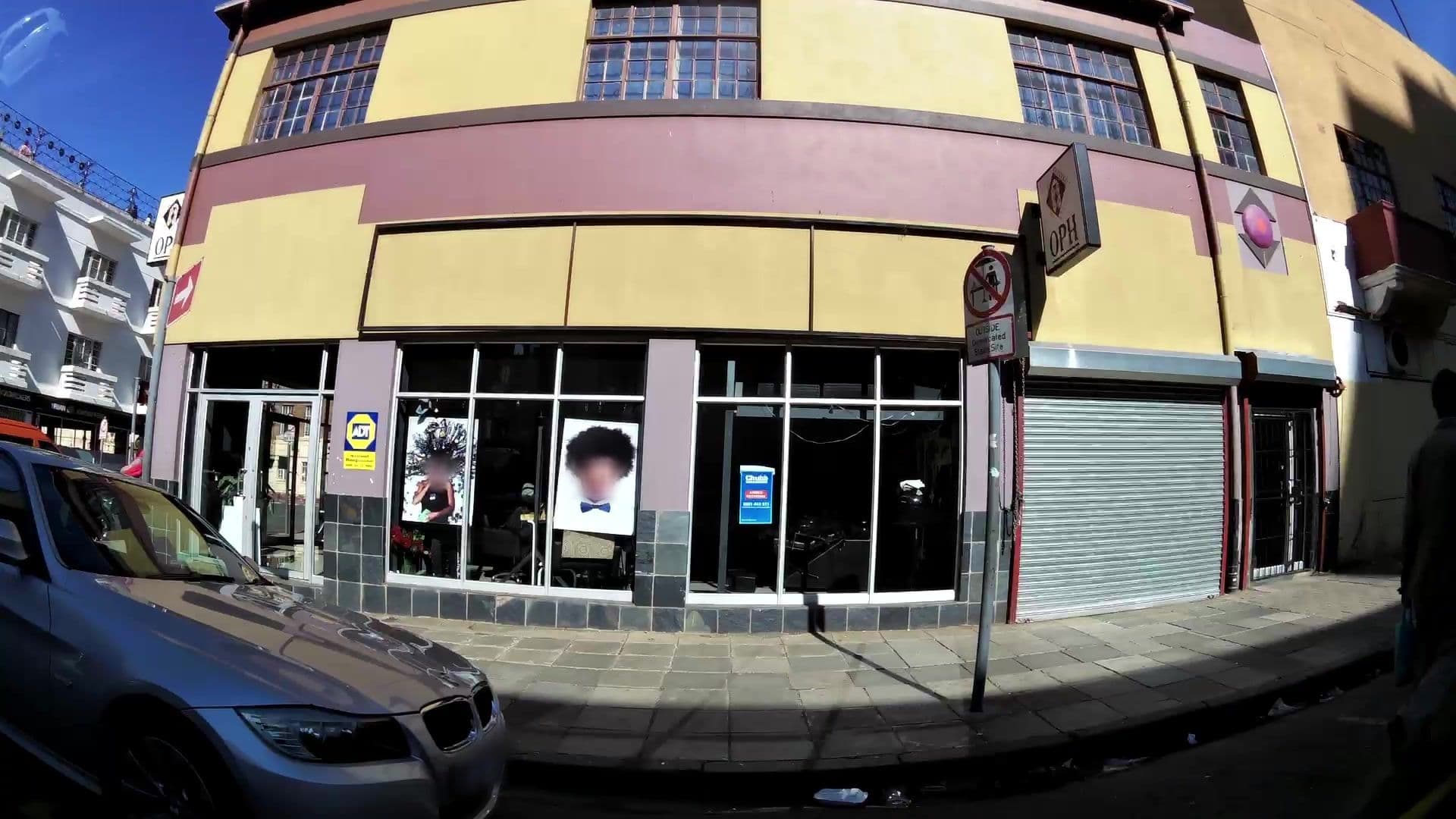 Street view near Urban Backpackers, Johannesburg — © kaartcam (CC BY-SA · Mapillary)