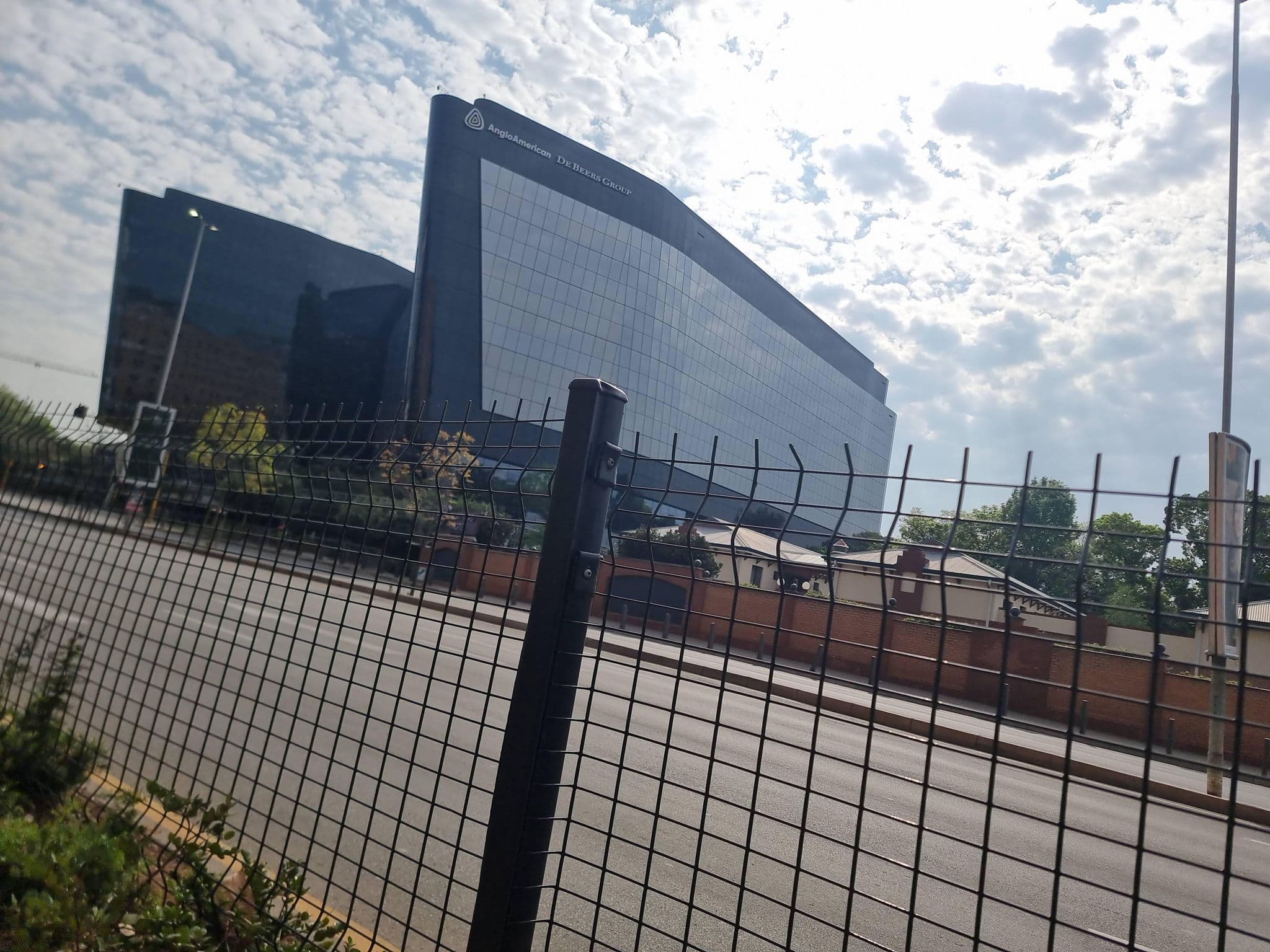 Street view near The Ashford Guesthouse, Johannesburg — © mapfool (CC BY-SA · Mapillary)