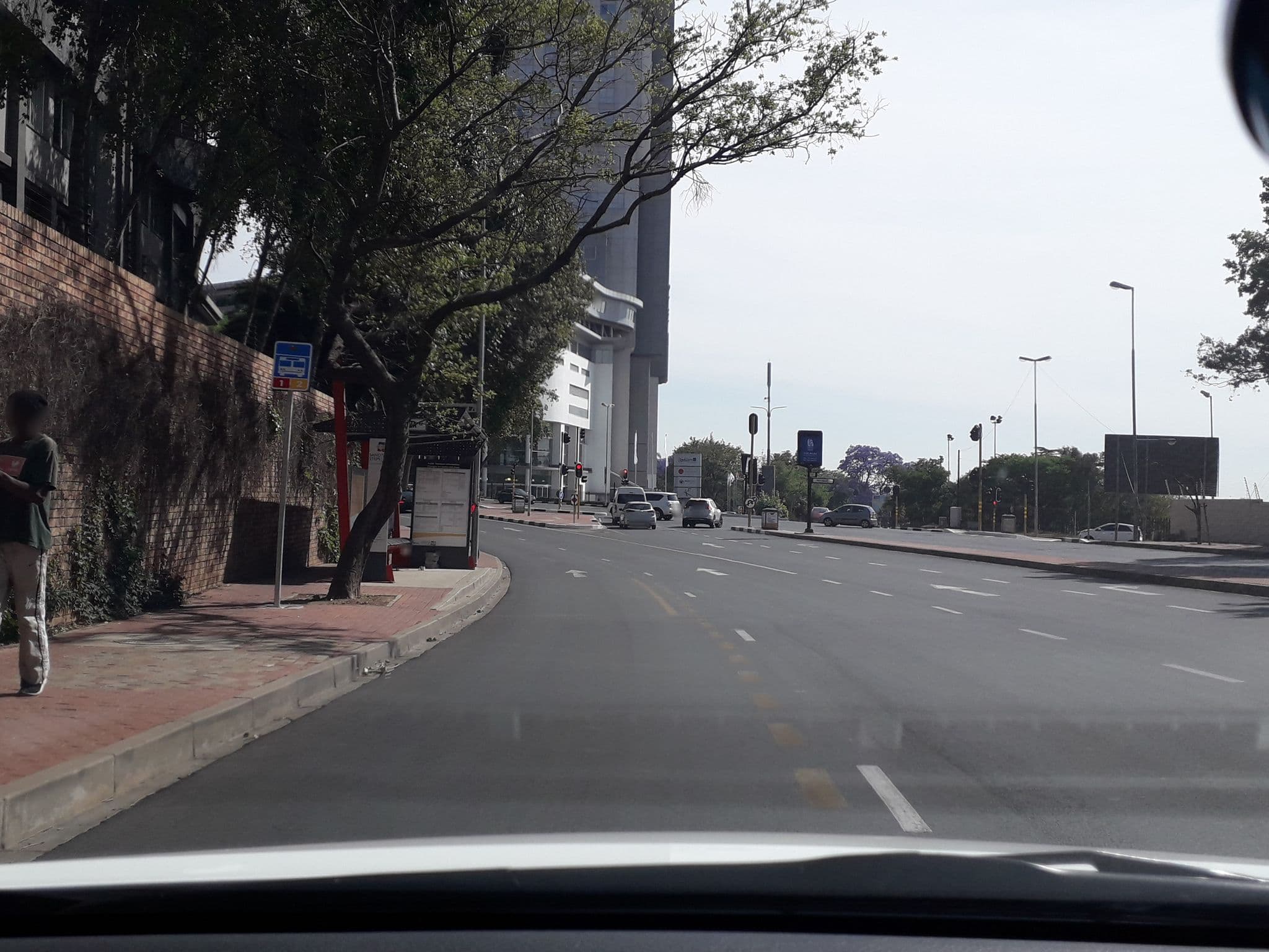 Street view near Don Sandton III, Alexandra — © lenah (CC BY-SA · Mapillary)