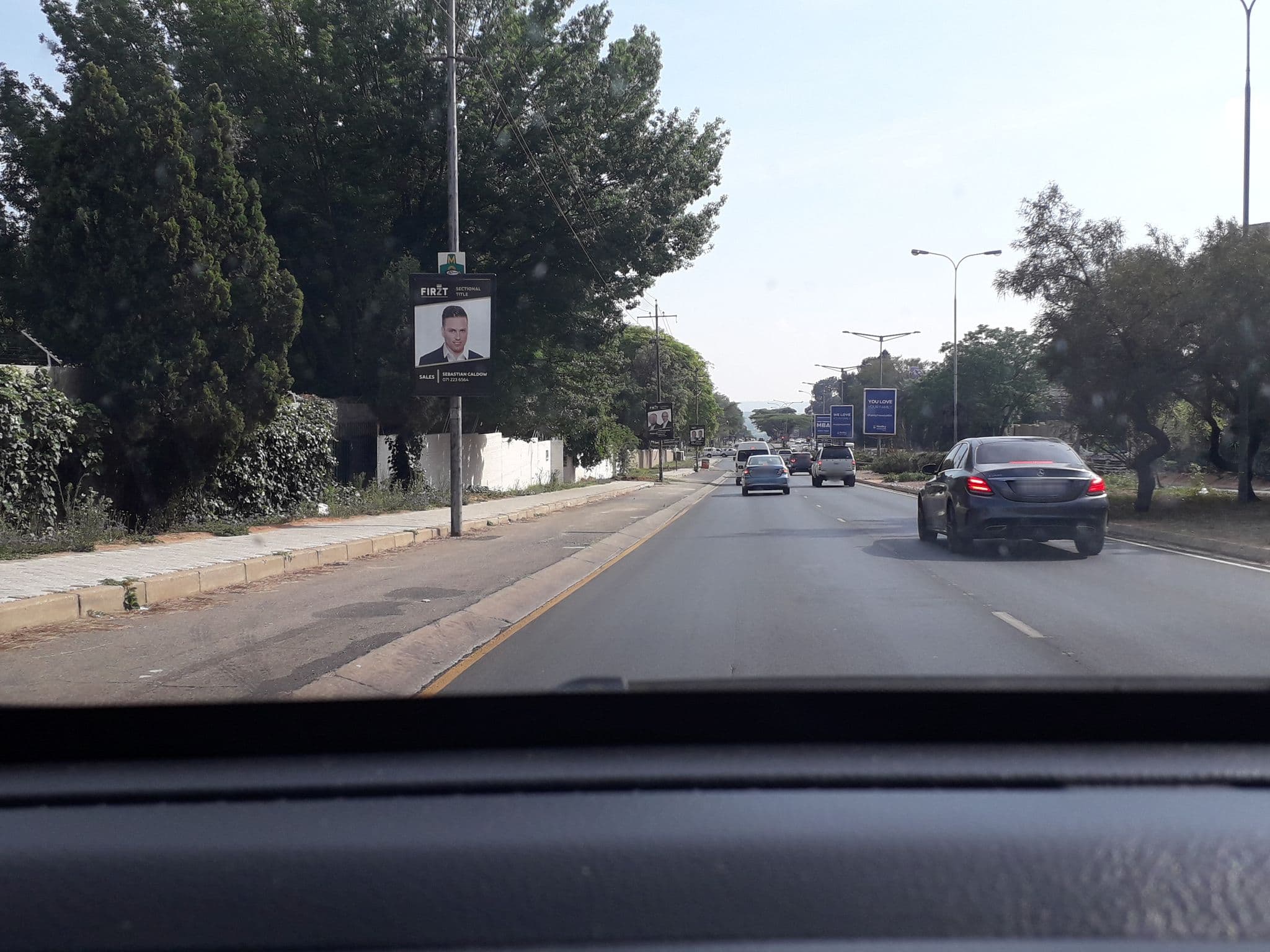 Street view near The Falstaff Superior Boutique Hotel, Alexandra — © lenah (CC BY-SA · Mapillary)