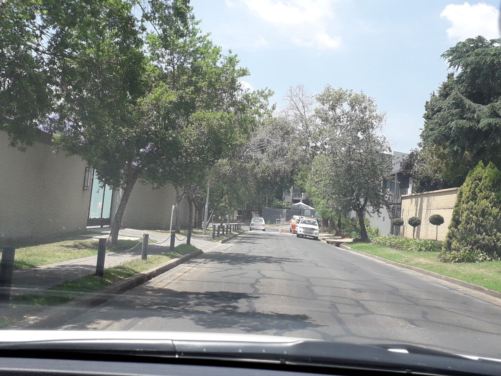 Street view near Marion On Nicol Hotel, Randburg — © lenah (CC BY-SA · Mapillary)