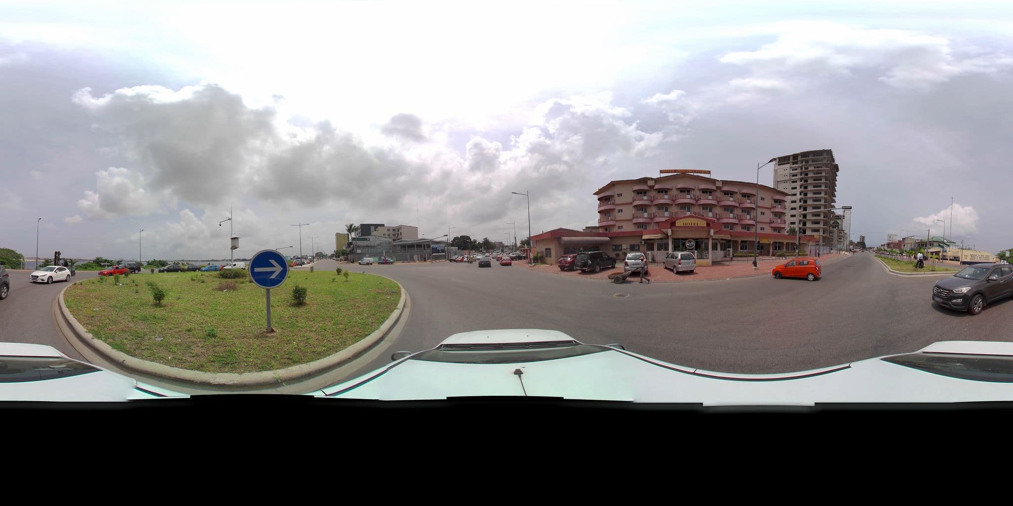 Street view near Hôtel La Nouvelle Pergola, Koumassi — © cign (CC BY-SA · Mapillary)