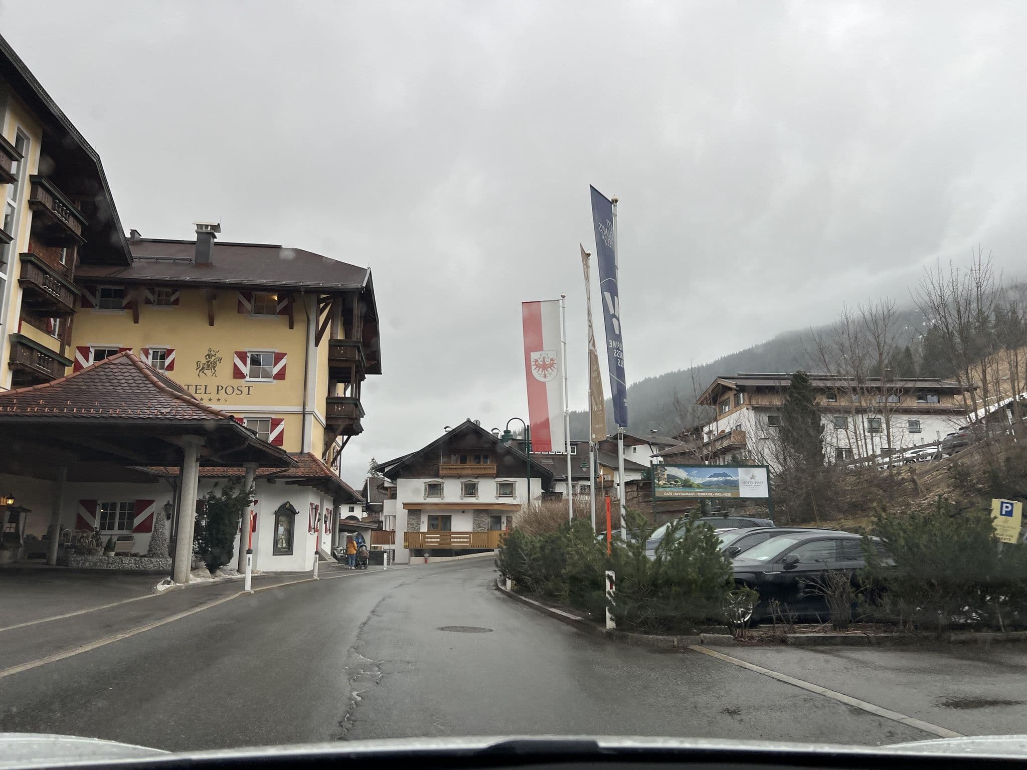 Street view near Hotel Post, Lermoos — © ottor (CC BY-SA · Mapillary)
