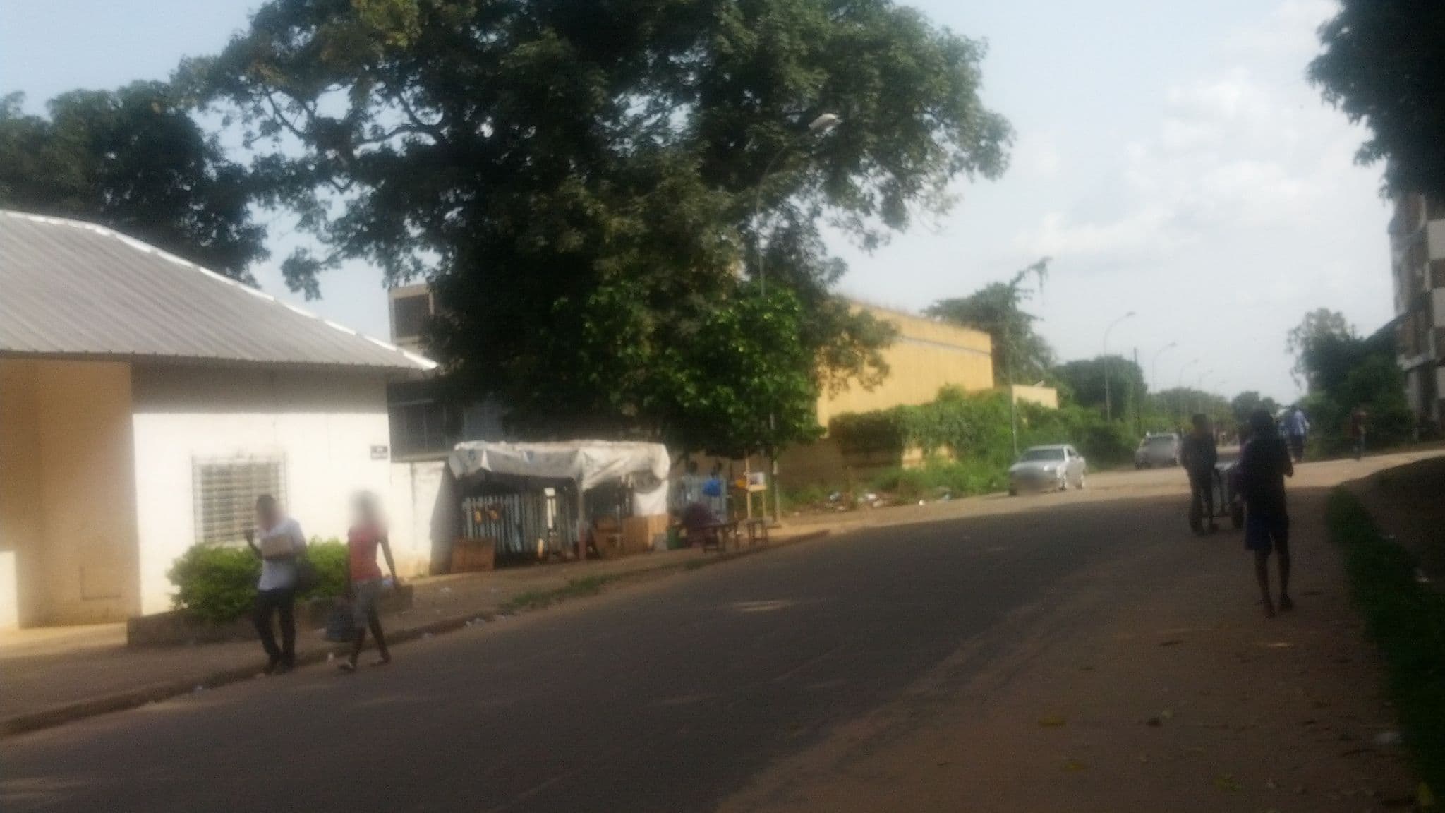 Street view near Hôtel Printemps Bouaké, Bouaké — © dibloni (CC BY-SA · Mapillary)
