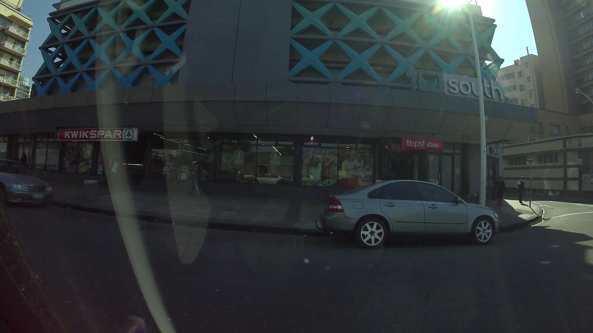 Street view near Durban Sands, Durban — © kaart_3 (CC BY-SA · Mapillary)
