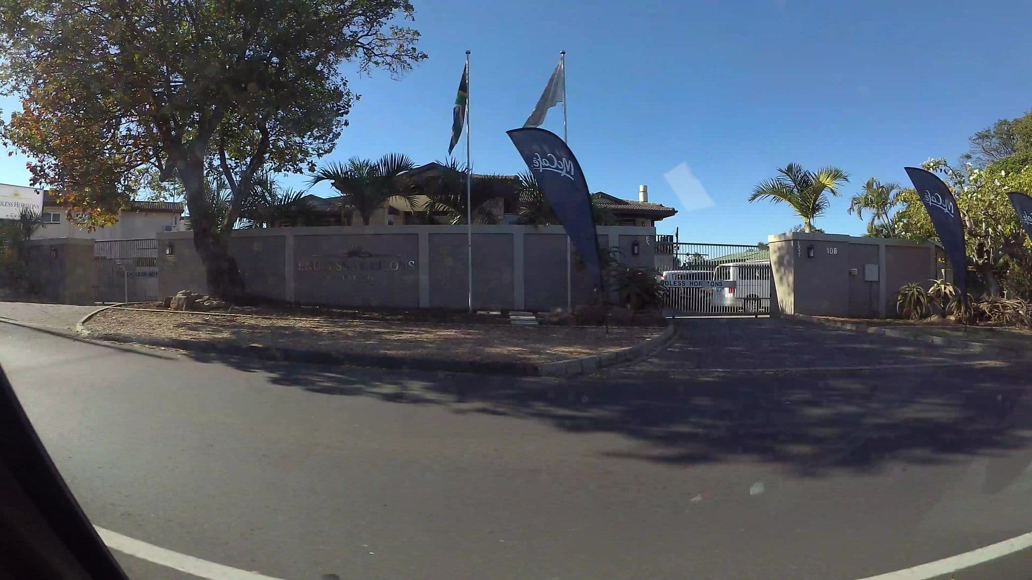 Street view near Tudor House Inn, Ntuzuma — © kaart_3 (CC BY-SA · Mapillary)