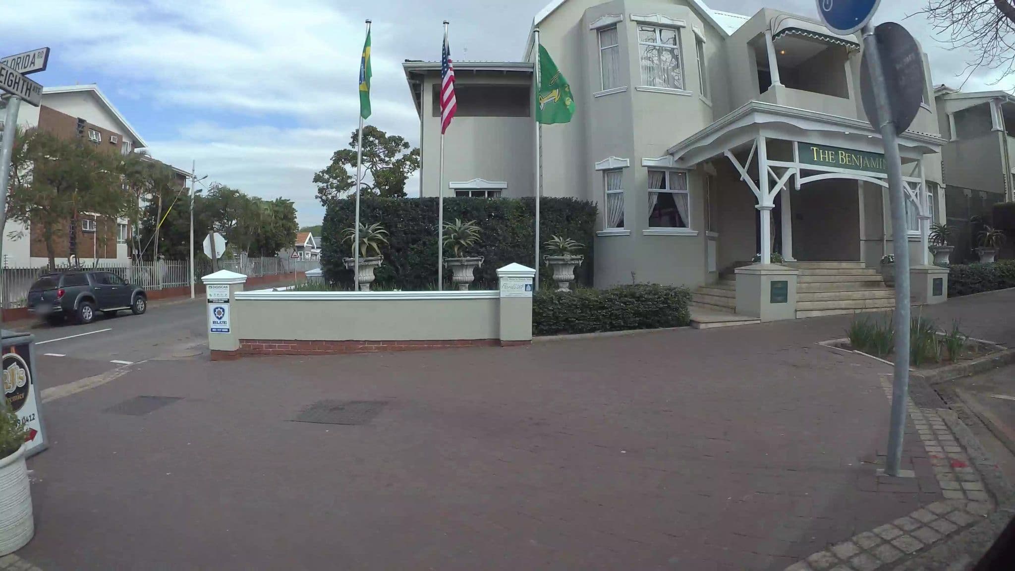 Street view near Benjamin Botique Hotel, Durban — © kaart_3 (CC BY-SA · Mapillary)