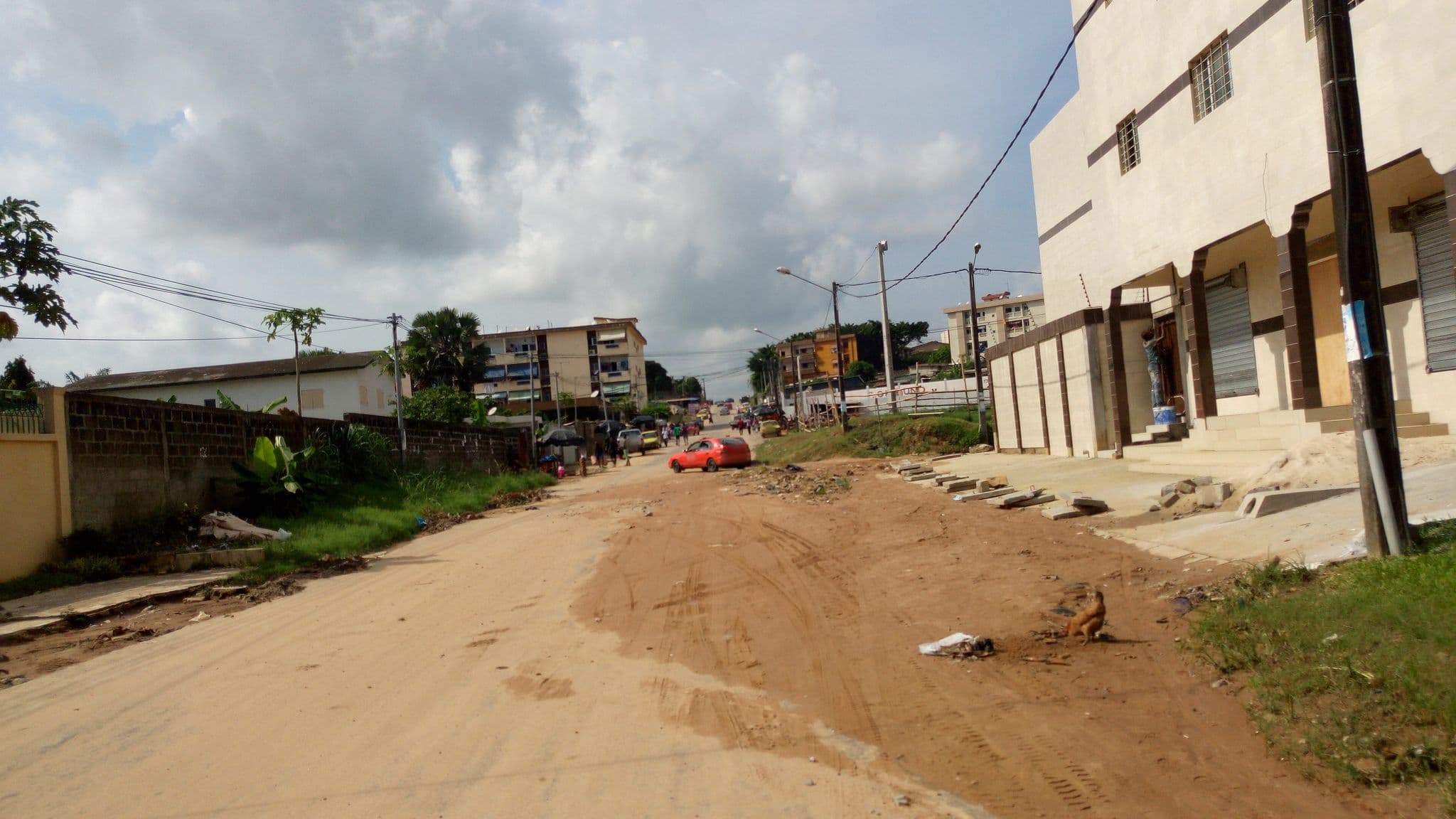 Street view near Chez Wendy, Abidjan