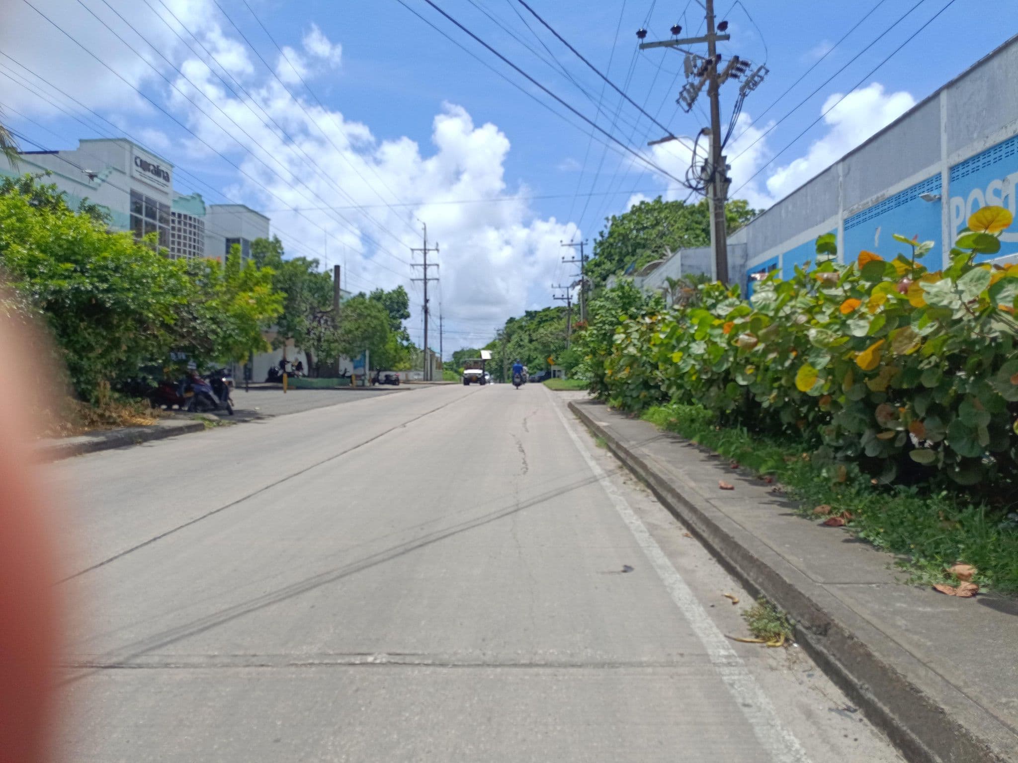 Street view near Hostal Casaluna San Andres, San Andrés — © bluealmondhostel (CC BY-SA · Mapillary)